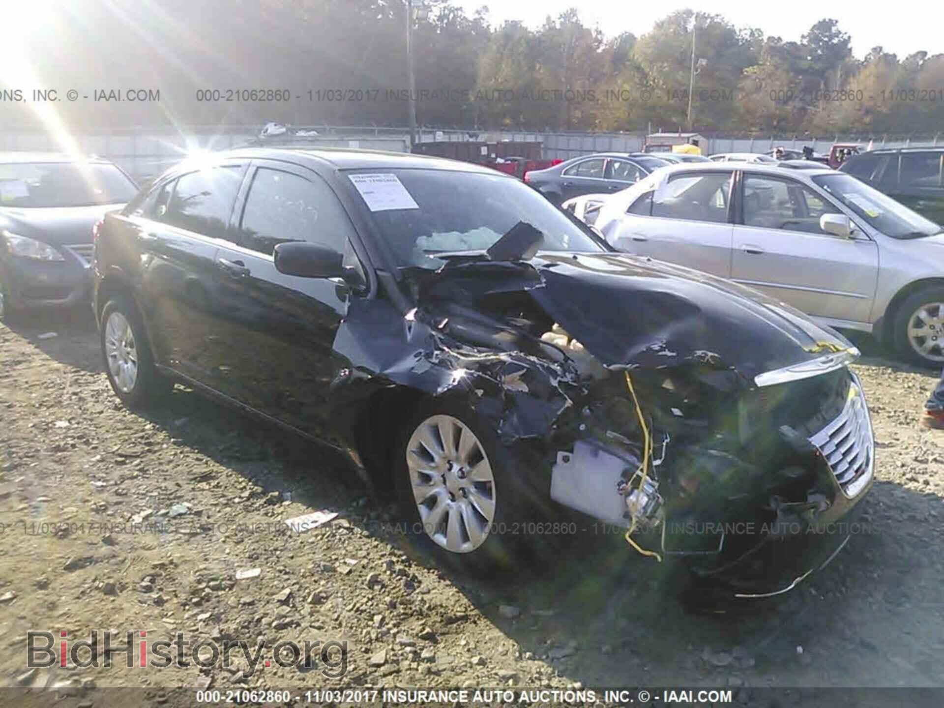Фотография 1C3CCBAB5EN170739 - Chrysler 200 2014