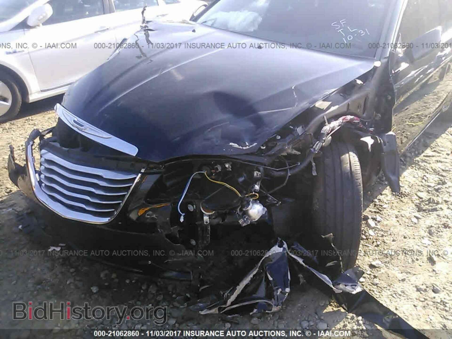 2014 Chrysler 200 - VIN: 1C3CCBAB5EN170739 - Фото 6