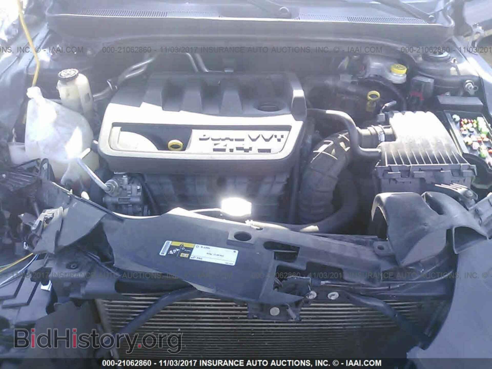 2014 Chrysler 200 - VIN: 1C3CCBAB5EN170739 - Фото 10