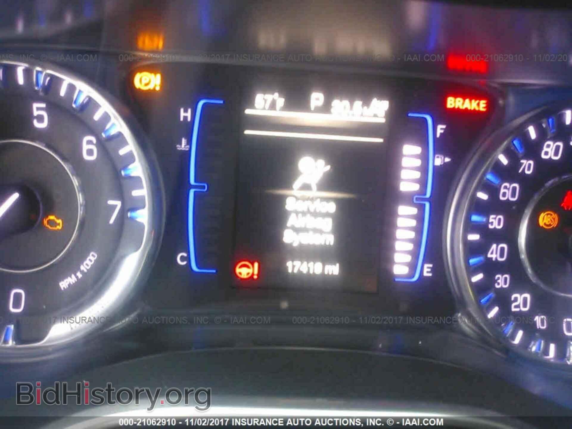 2017 Chrysler 200 - VIN: 1C3CCCFB4HN506318 - Фото 7