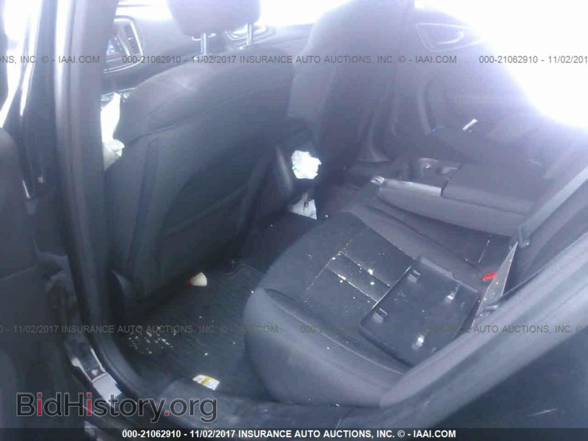 2017 Chrysler 200 - VIN: 1C3CCCFB4HN506318 - Фото 8
