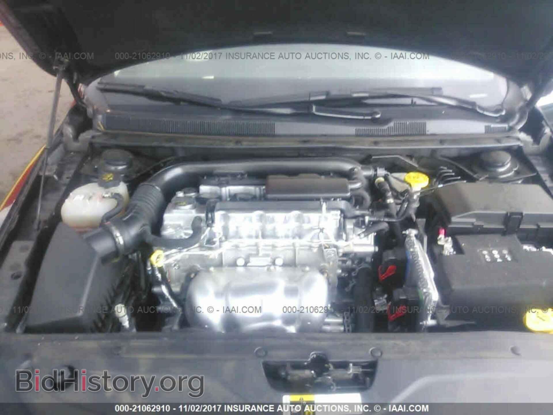 2017 Chrysler 200 - VIN: 1C3CCCFB4HN506318 - Фото 10