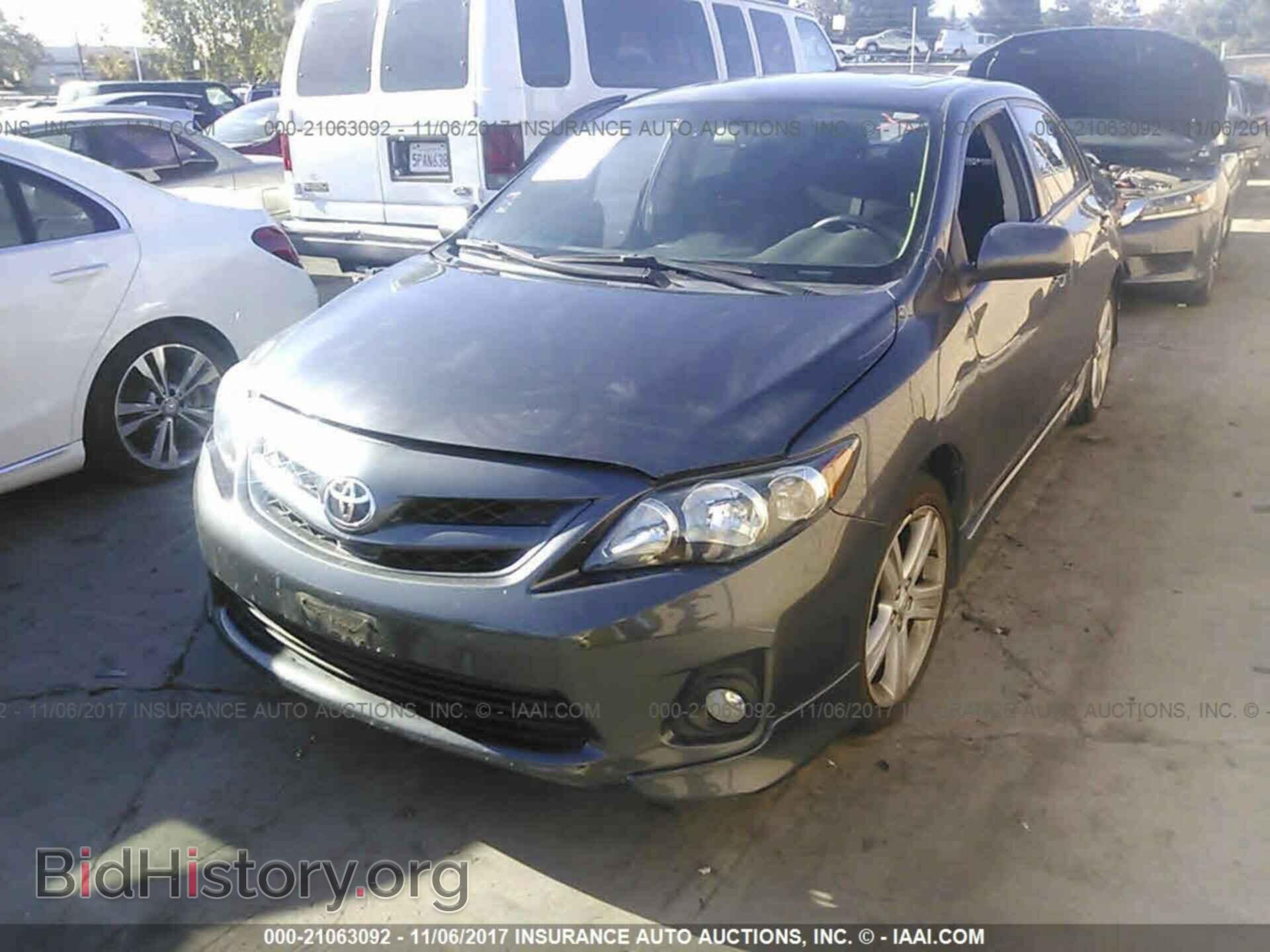 2013 Toyota Corolla - VIN: 5YFBU4EE9DP170779 - Фото 2