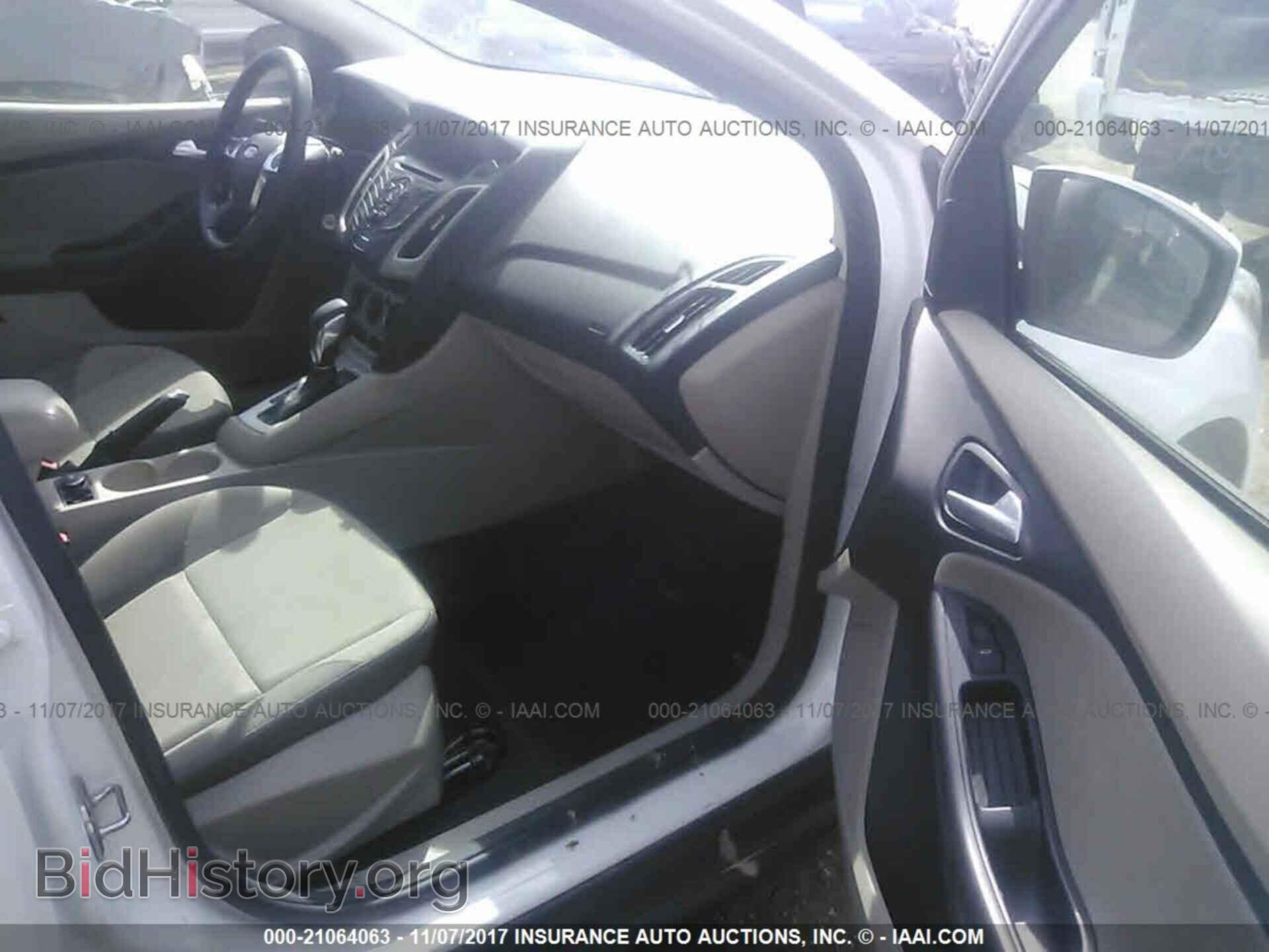 2012 Ford Focus - VIN: 1FAHP3K21CL273455 - Photo 5