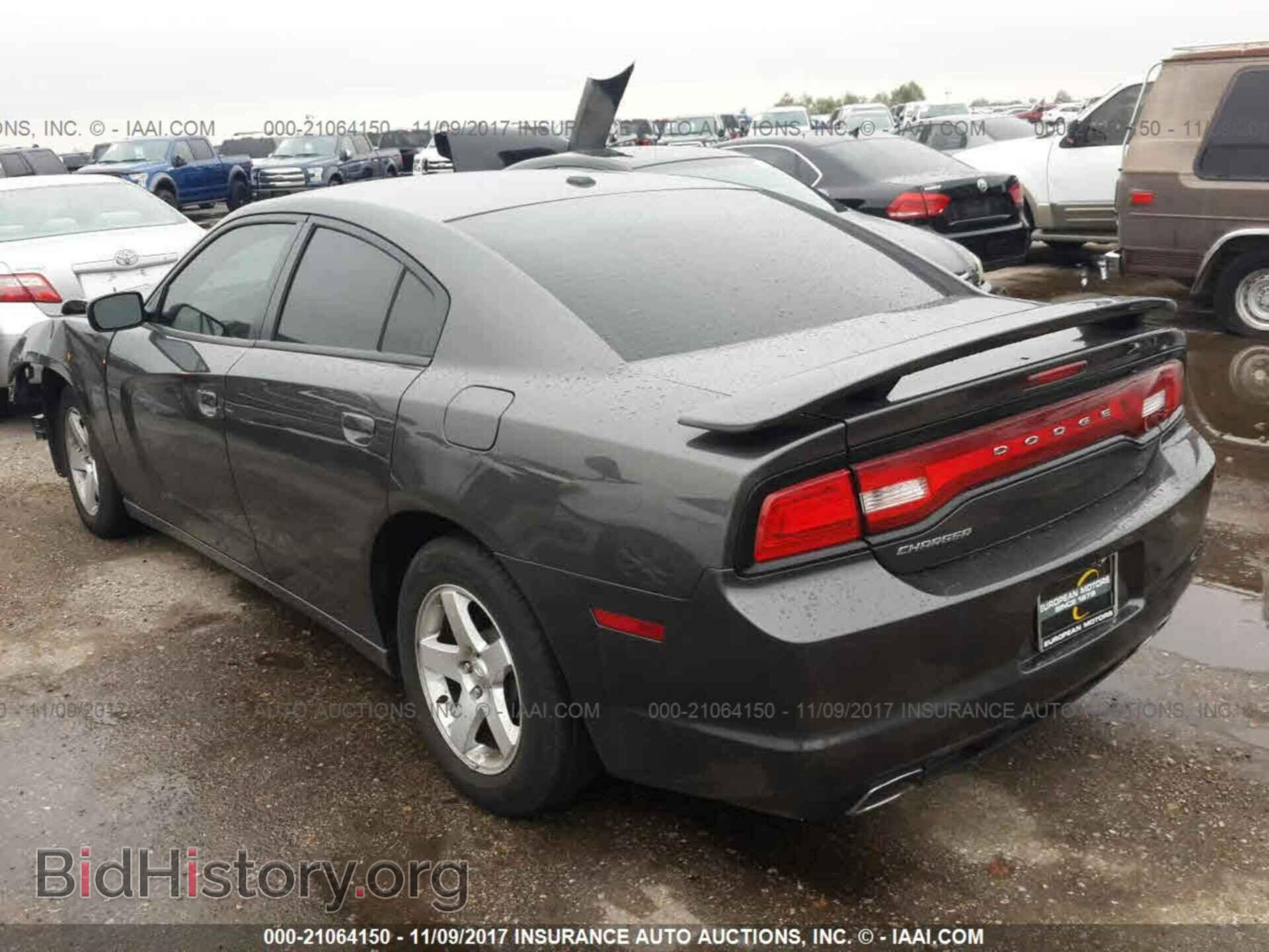 2014 Dodge Charger - VIN: 2C3CDXCT2EH311579 - Photo 3