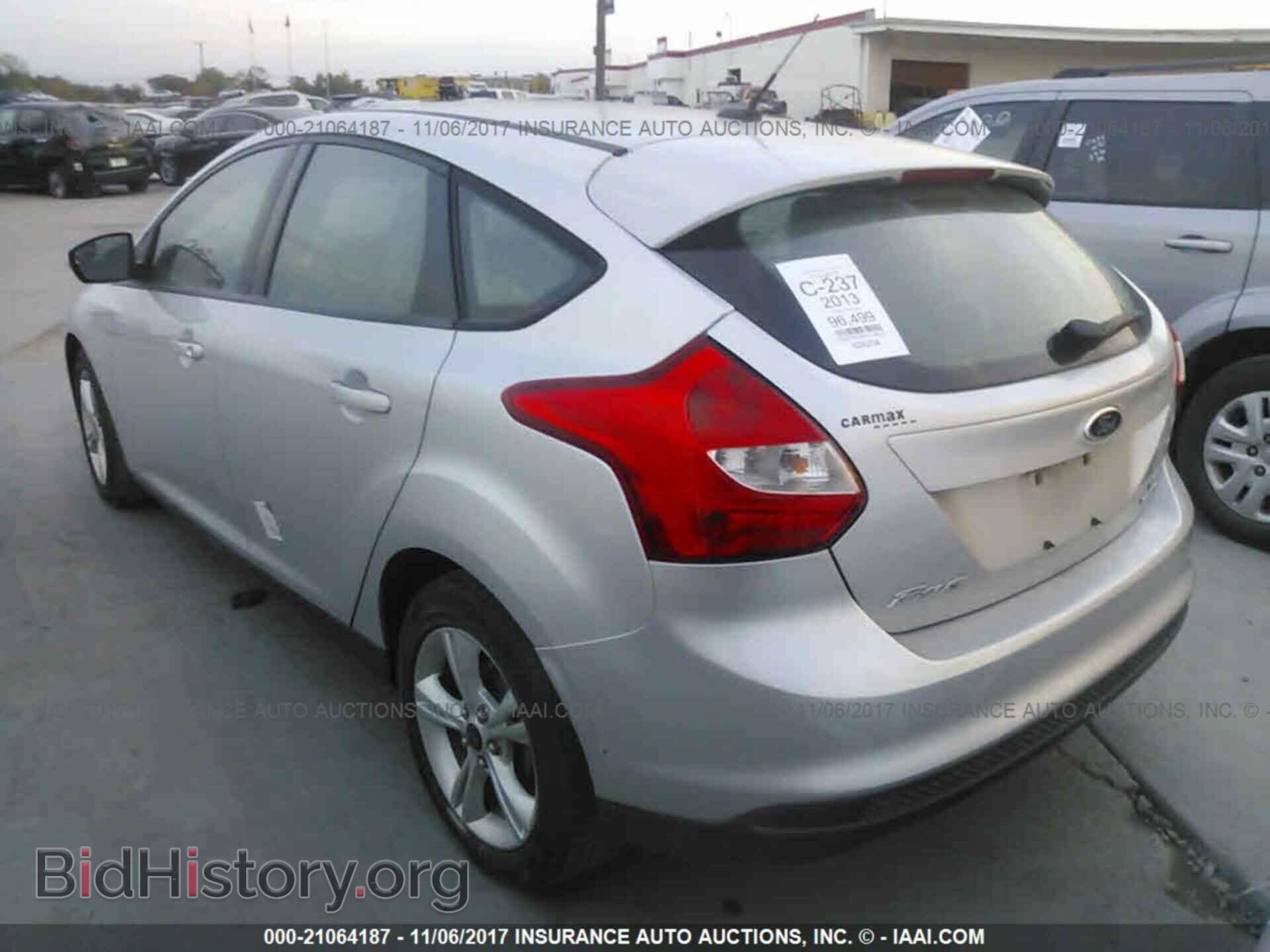 2013 Ford Focus - VIN: 1FADP3K28DL248357 - Фото 3