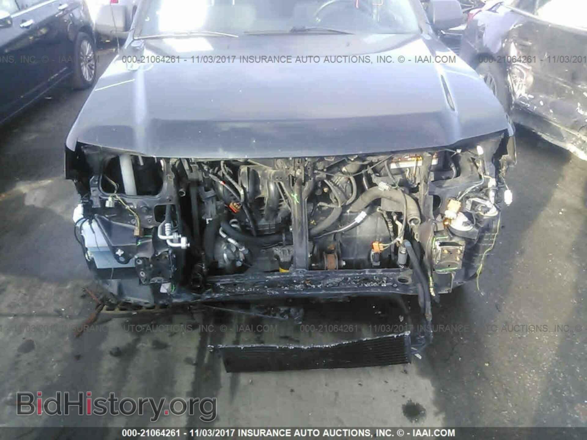 2011 Ford Escape - VIN: 1FMCU0D71BKC40895 - Photo 6
