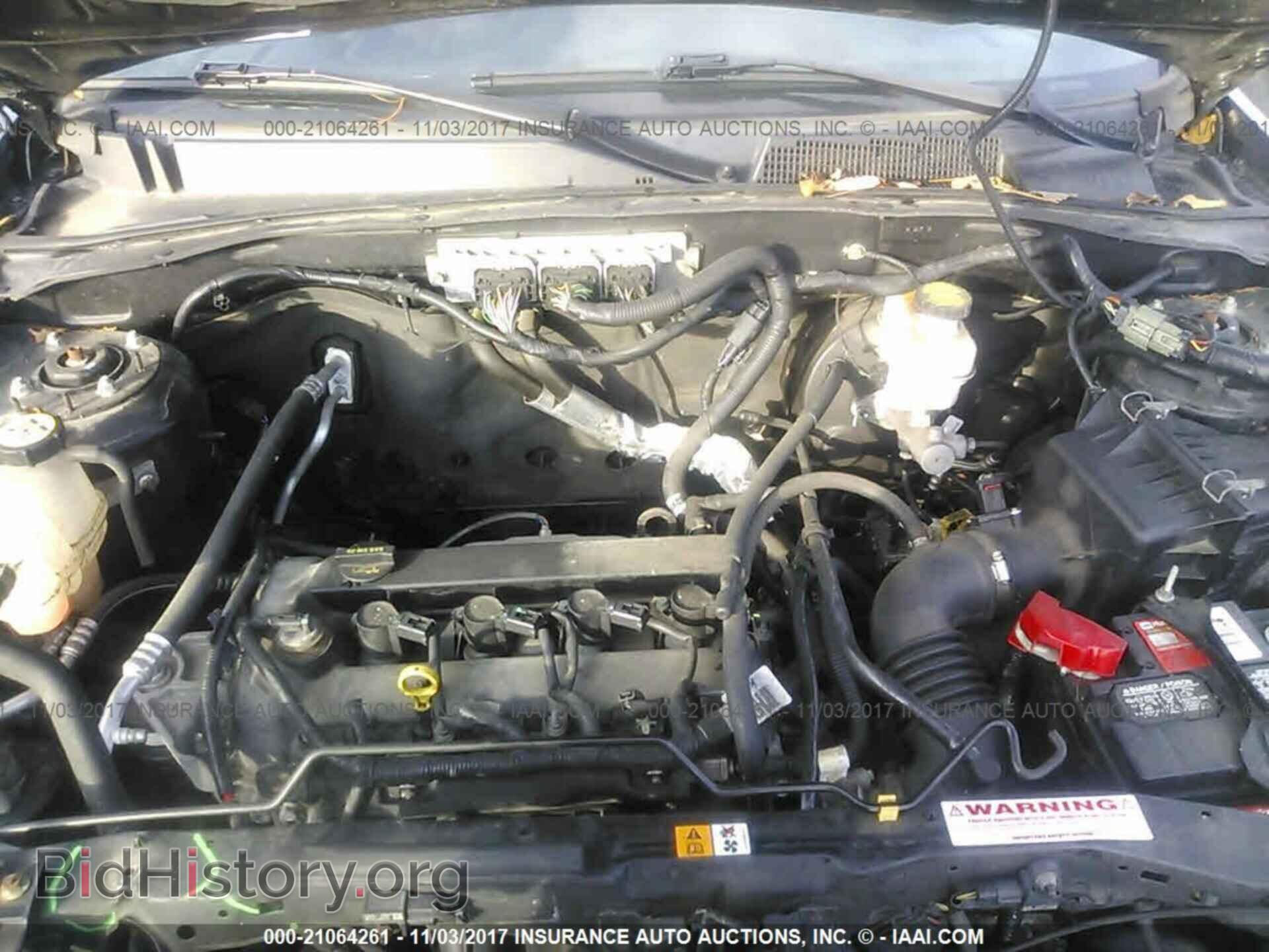2011 Ford Escape - VIN: 1FMCU0D71BKC40895 - Photo 10