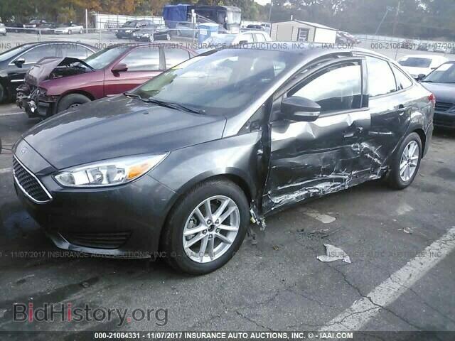 2015 Ford Focus - VIN: 1FADP3F29FL218491 - Фото 2