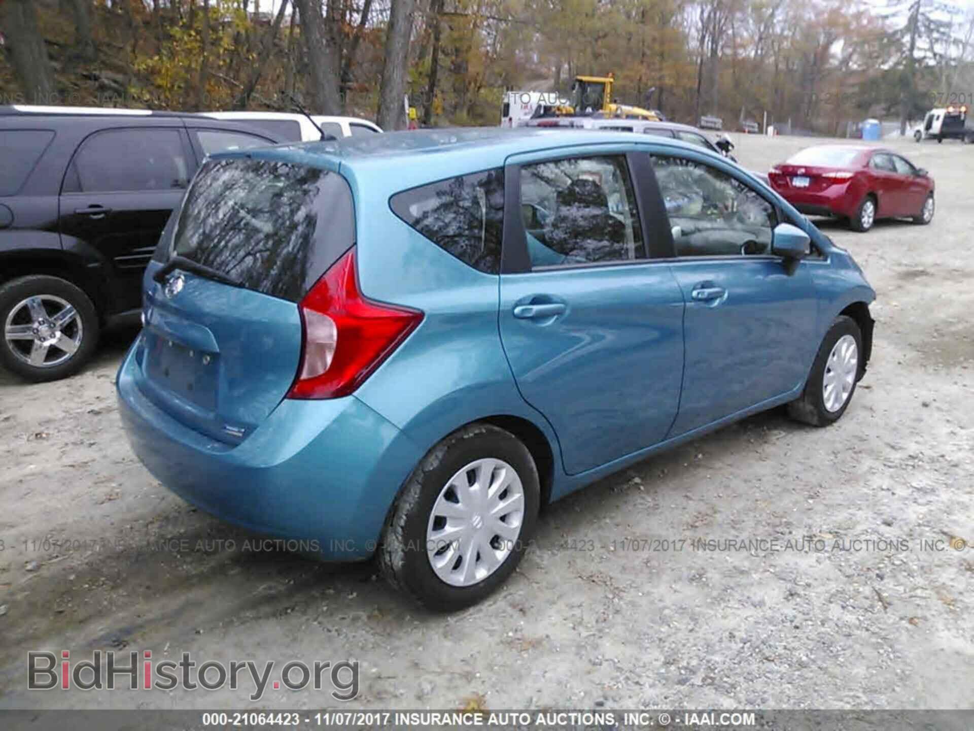 2016 Nissan Versa note - VIN: 3N1CE2CP2GL368800 - Photo 4