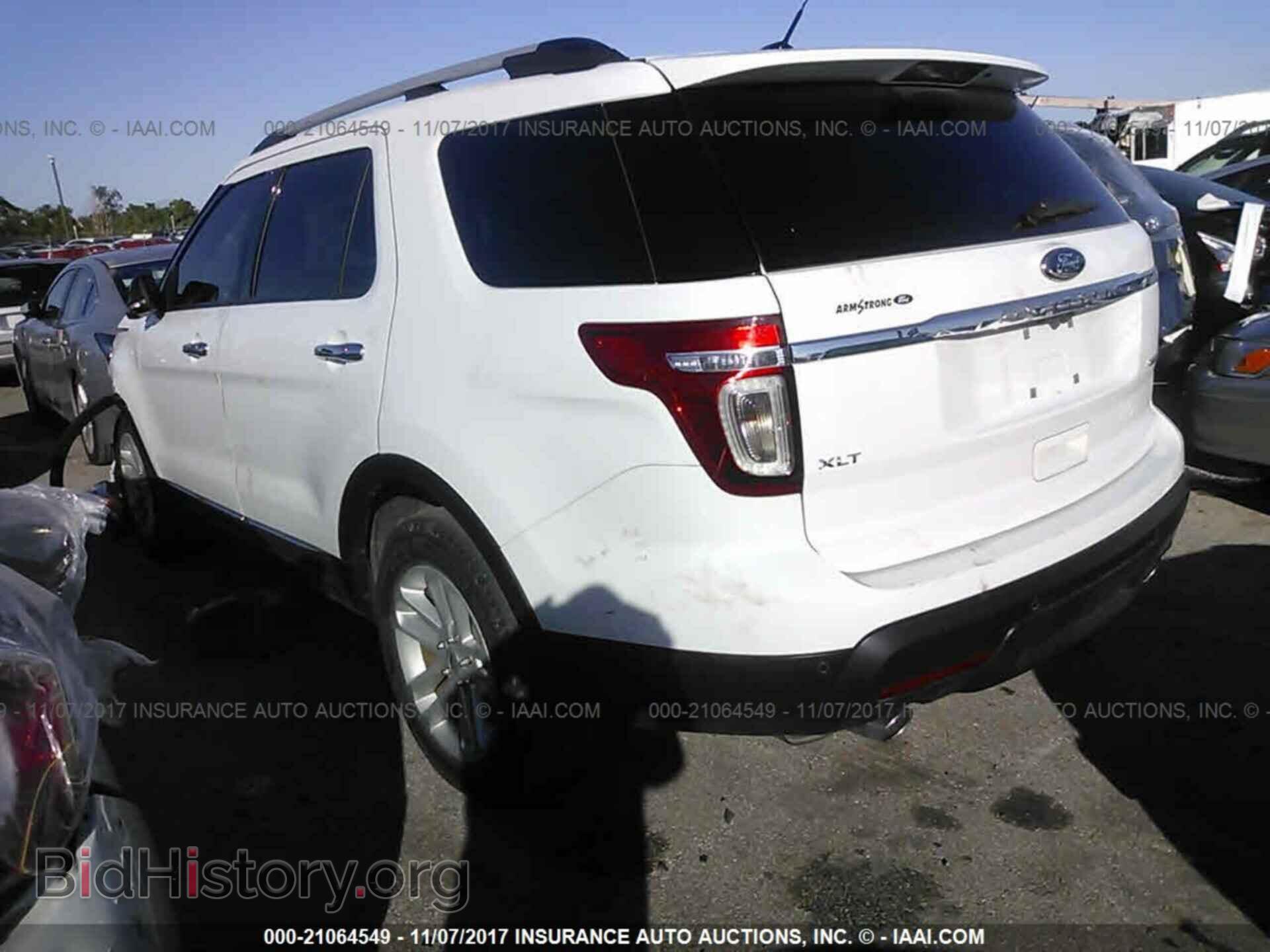 2014 Ford Explorer - VIN: 1FM5K7D86EGA85798 - Photo 3