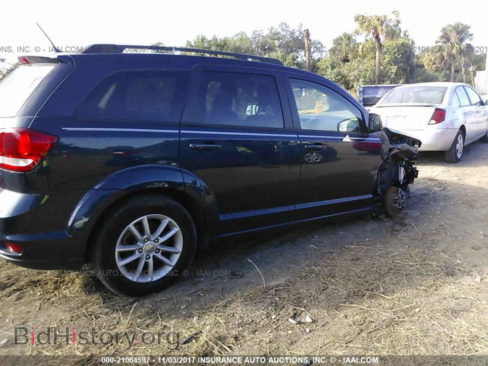 2015 Dodge Journey - VIN: 3C4PDCBB7FT599221 - Photo 4