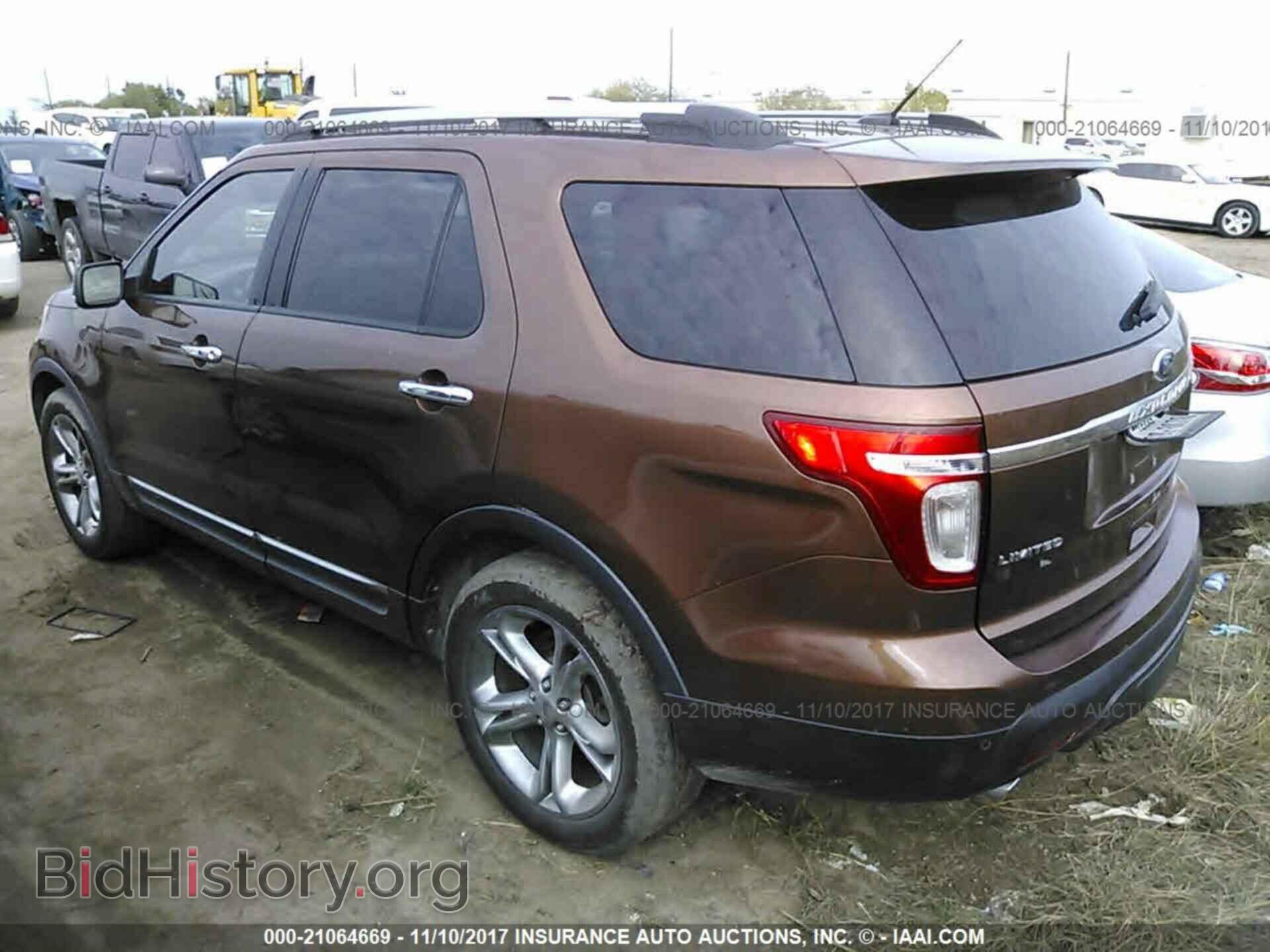2011 Ford Explorer - VIN: 1FMHK8F84BGA01585 - Фото 3