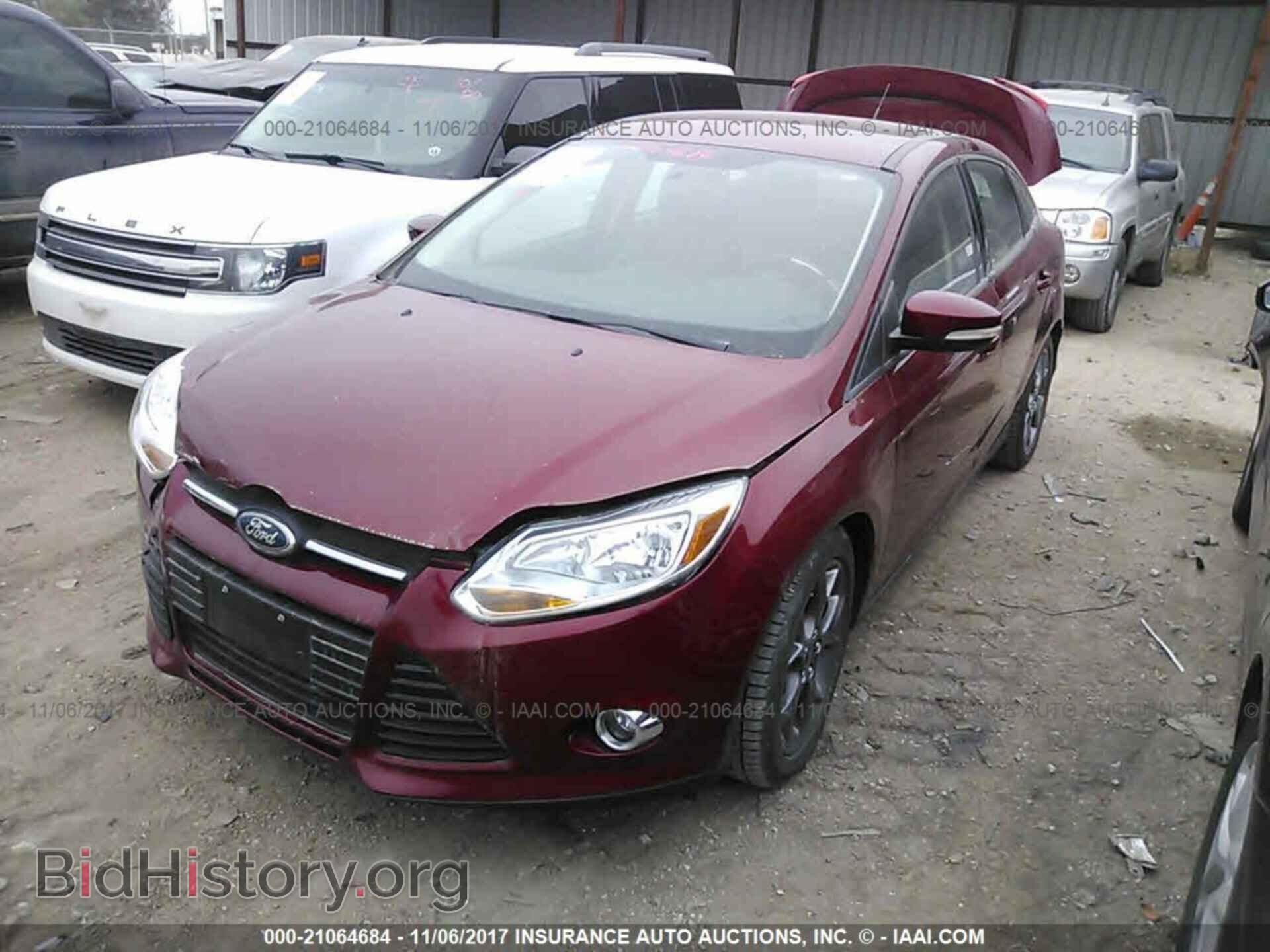 2013 Ford Focus - VIN: 1FADP3F27DL280761 - Фото 2
