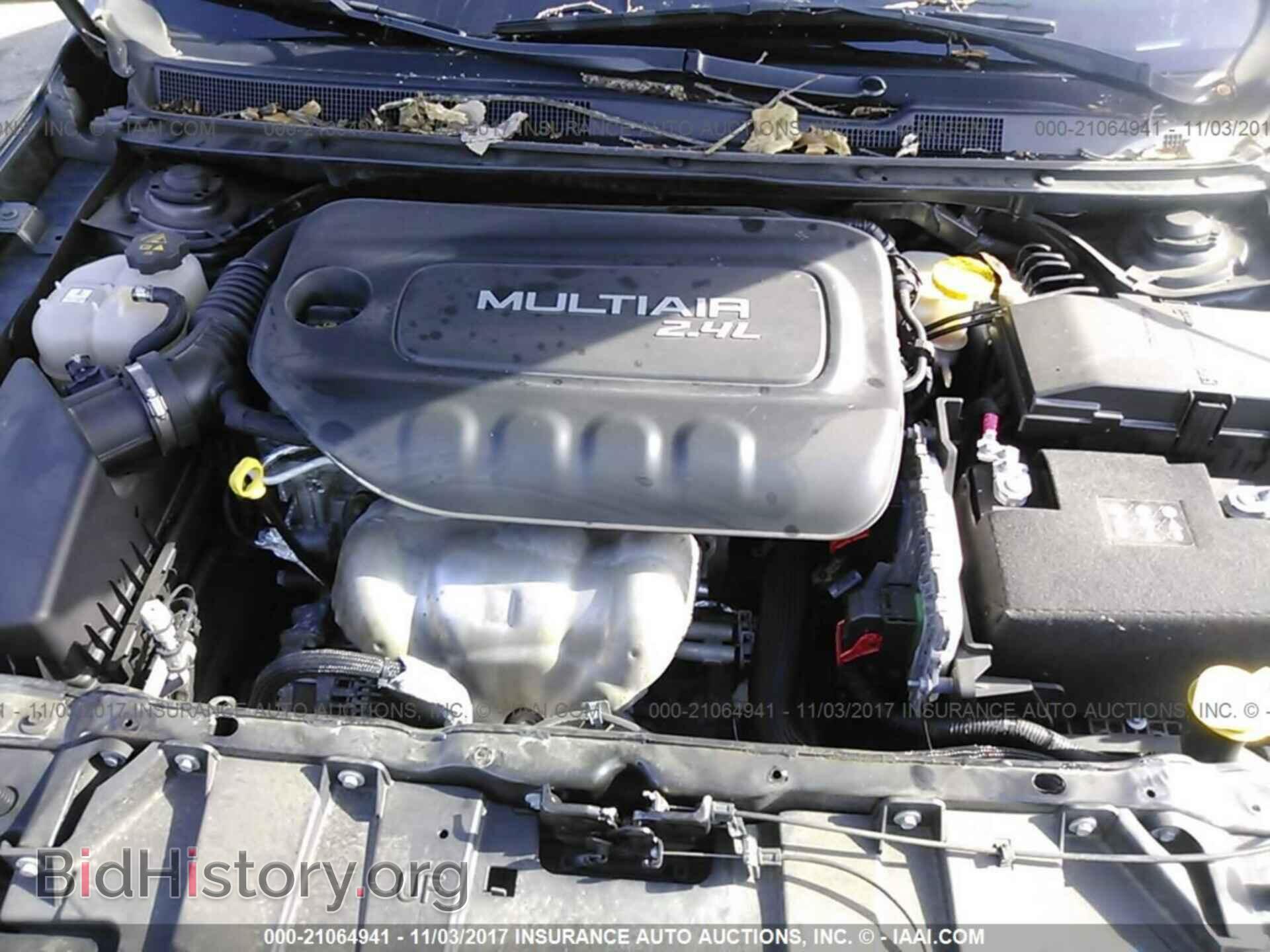 2015 Chrysler 200 - VIN: 1C3CCCAB9FN608427 - Photo 10