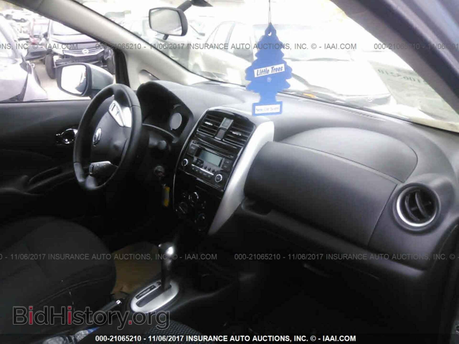 2015 Nissan Versa note - VIN: 3N1CE2CP3FL425407 - Photo 5