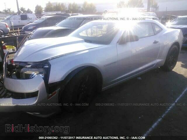 2014 Chevrolet Camaro - VIN: 2G1FA1E30E9322210 - Фото 2