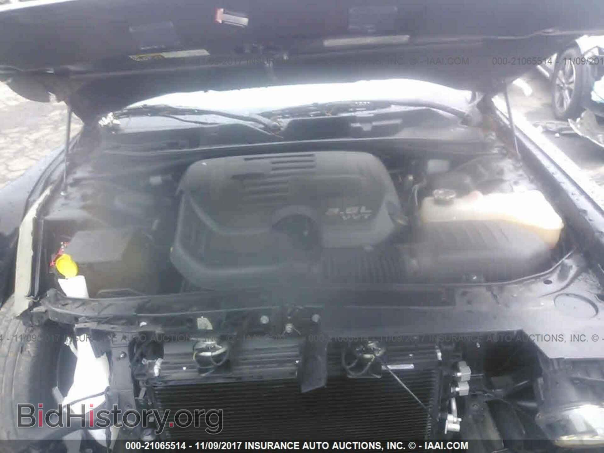 2016 Dodge Challenger - VIN: 2C3CDZAG3GH344725 - Photo 10