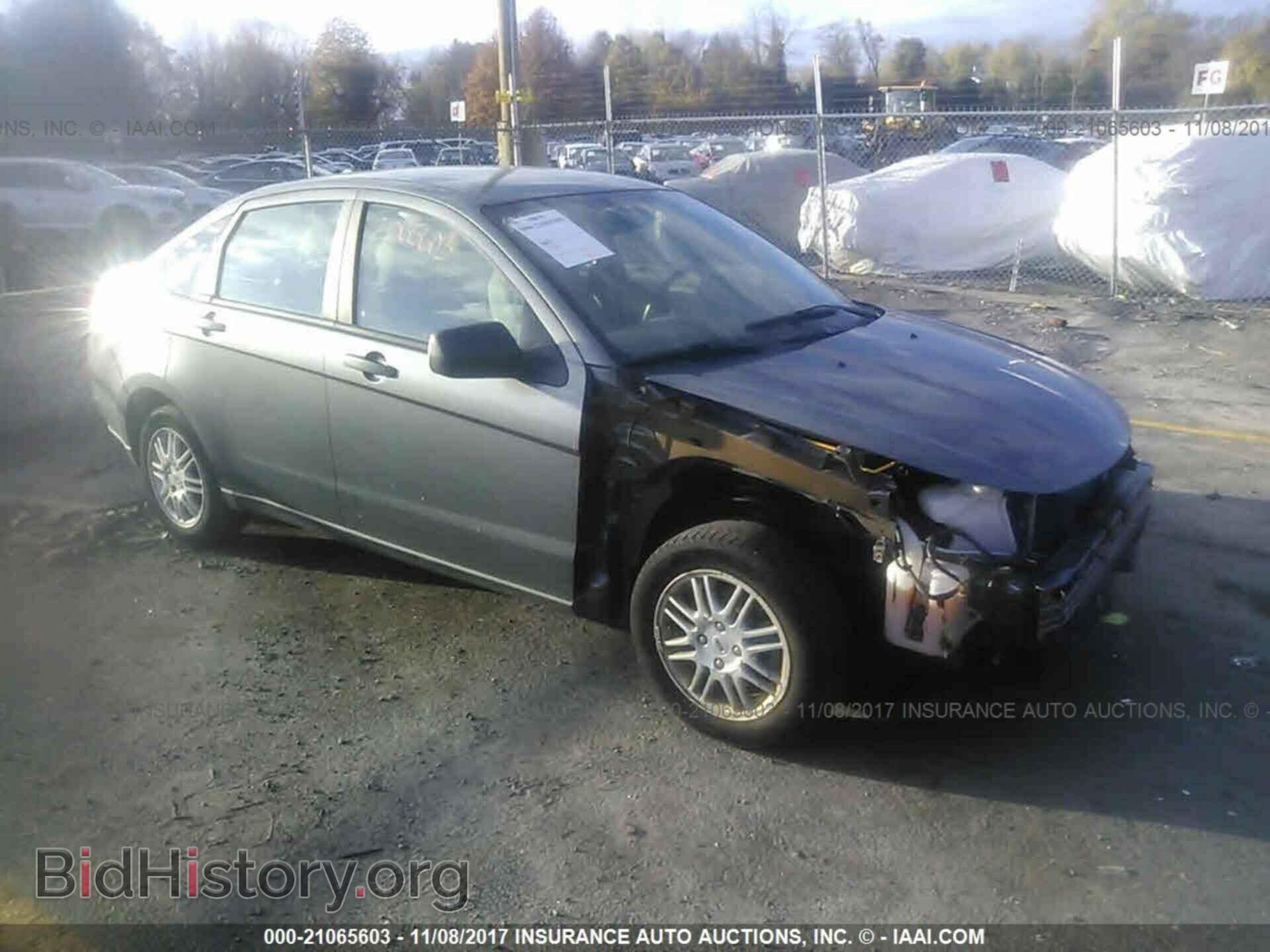 Фотография 1FAHP3FN1BW156671 - Ford Focus 2011