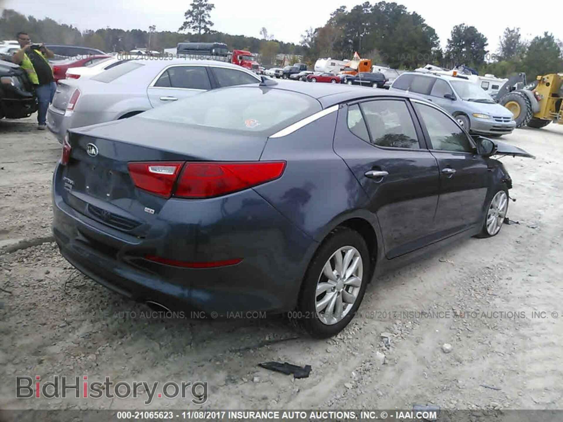 2015 Kia Optima - VIN: 5XXGM4A73FG443661 - Photo 4