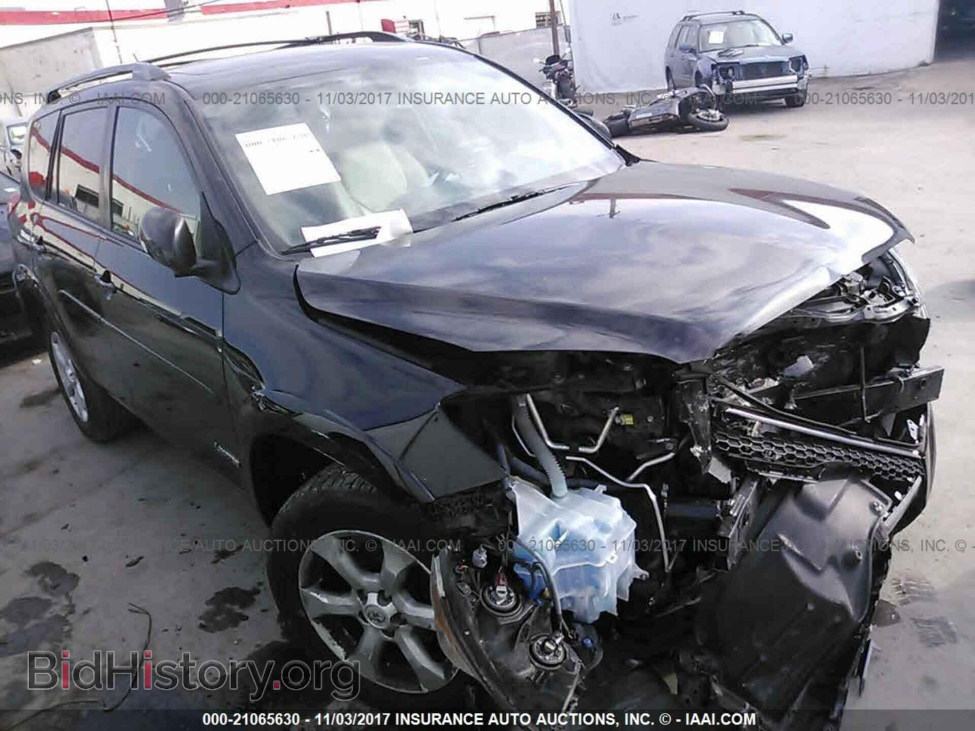 Фотография 2T3DK4DV2BW051443 - Toyota Rav4 2011
