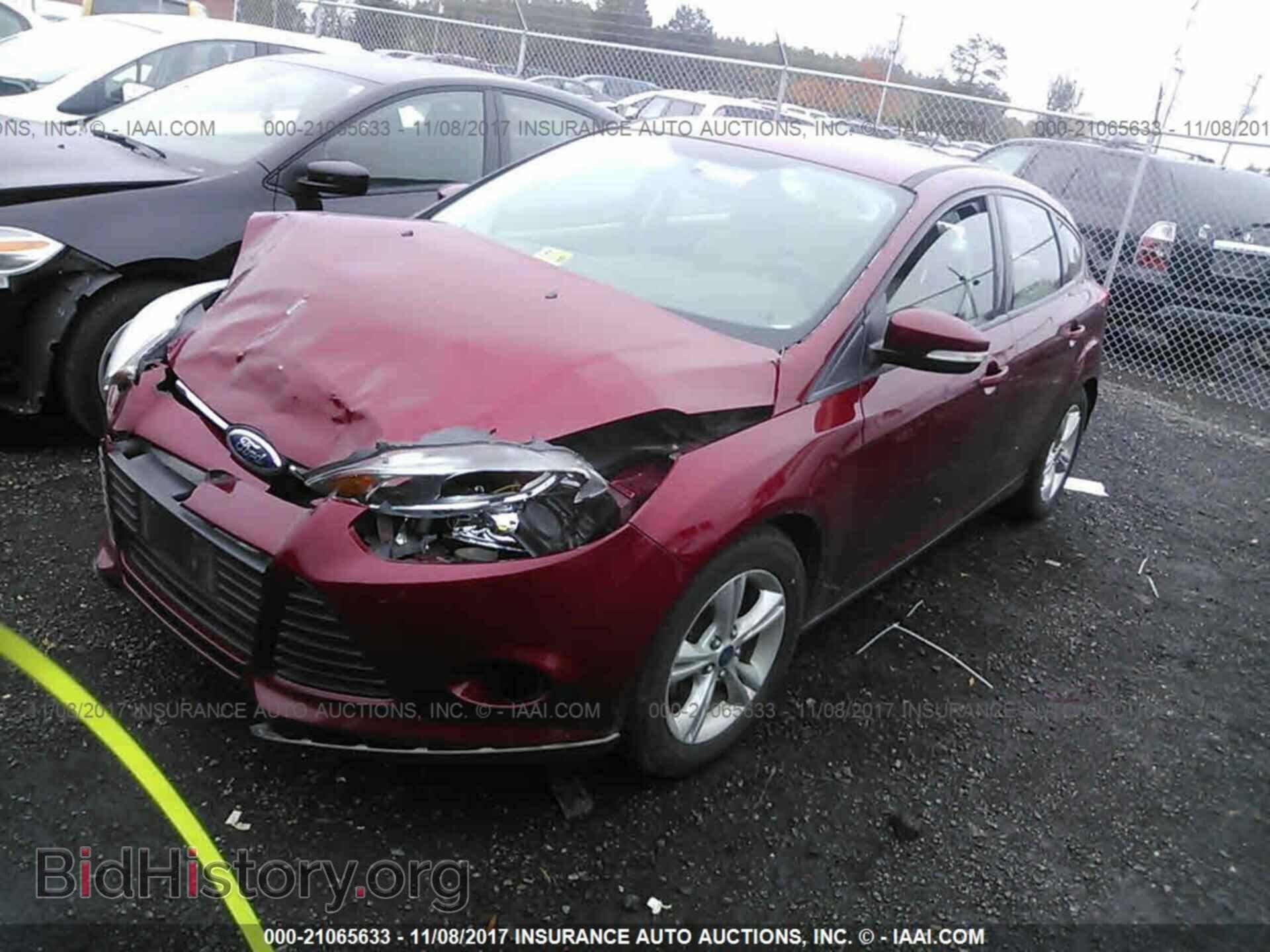 2014 Ford Focus - VIN: 1FADP3K25EL368747 - Photo 2
