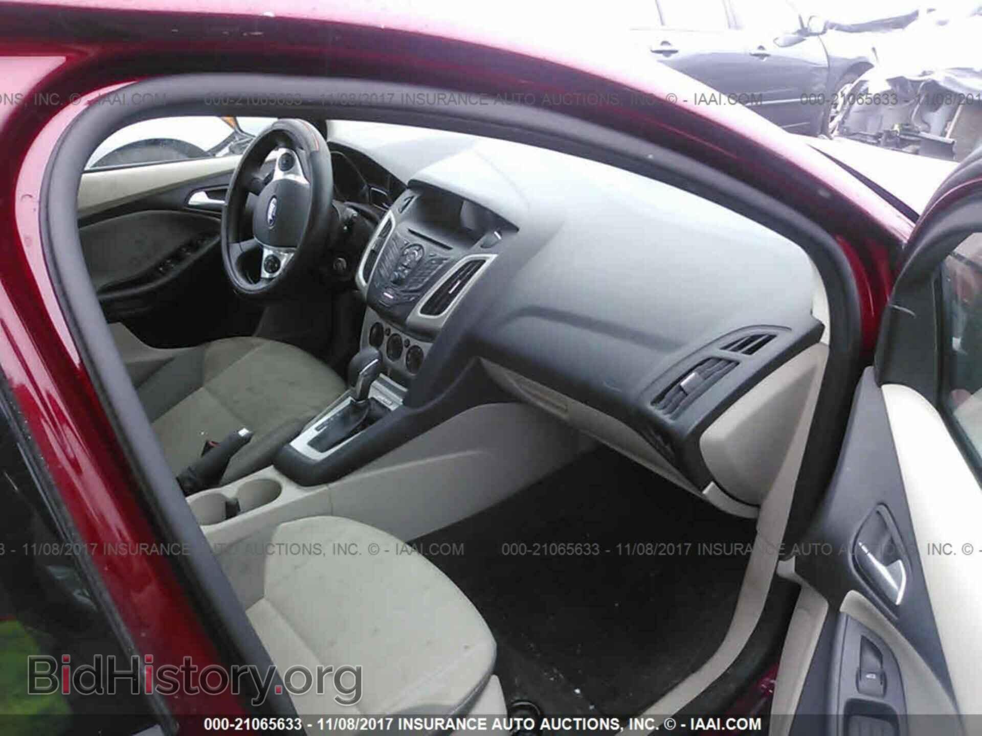 2014 Ford Focus - VIN: 1FADP3K25EL368747 - Photo 5