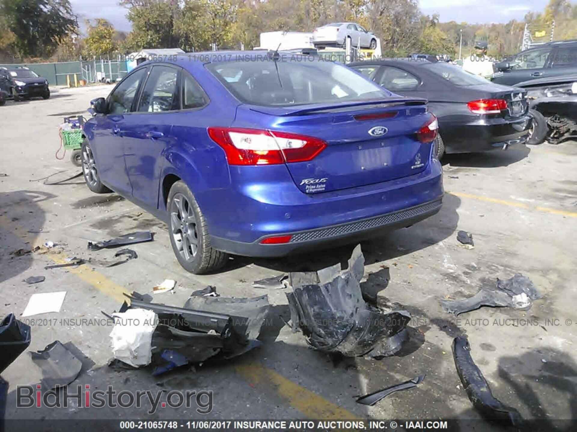 2013 Ford Focus - VIN: 1FADP3F26DL282906 - Фото 3