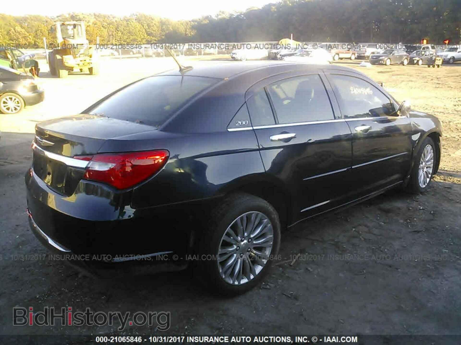 2012 Chrysler 200 - VIN: 1C3CCBCB6CN203693 - Фото 4
