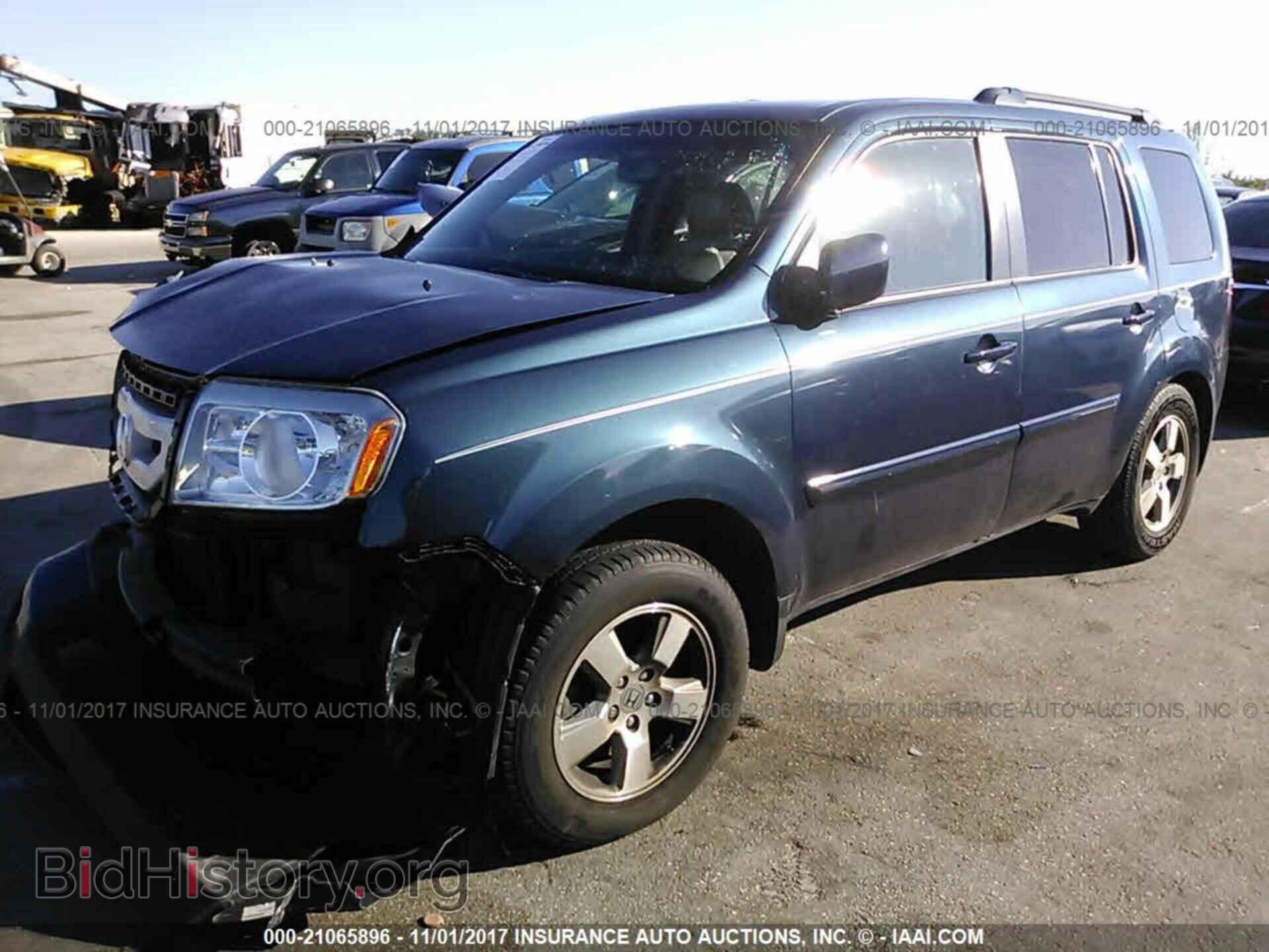 2011 Honda Pilot - VIN: 5FNYF3H63BB005743 - Фото 2
