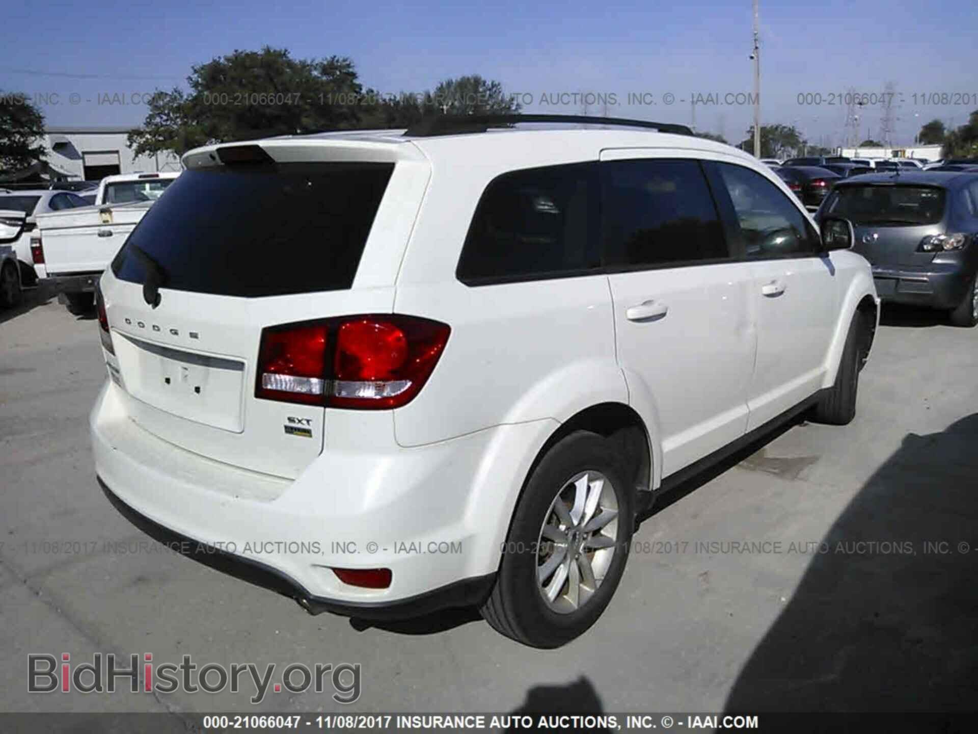 2013 Dodge Journey - VIN: 3C4PDCBG2DT546922 - Фото 4