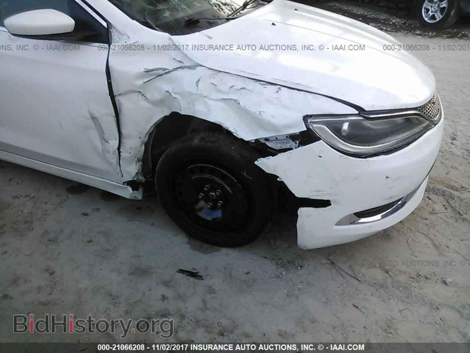 2015 Chrysler 200 - VIN: 1C3CCCAB6FN754963 - Photo 6