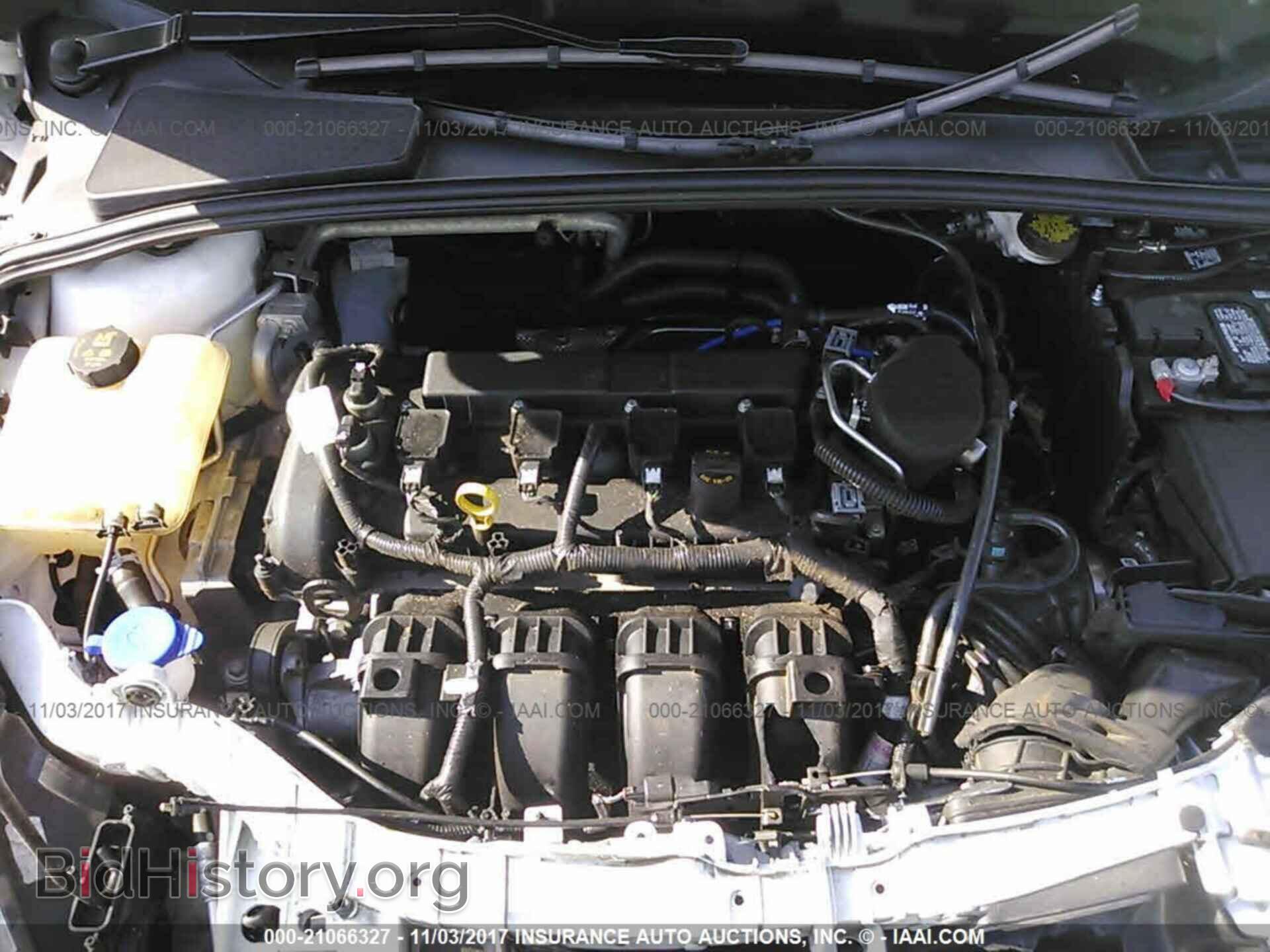 2016 Ford Focus - VIN: 1FADP3F21GL295261 - Photo 10