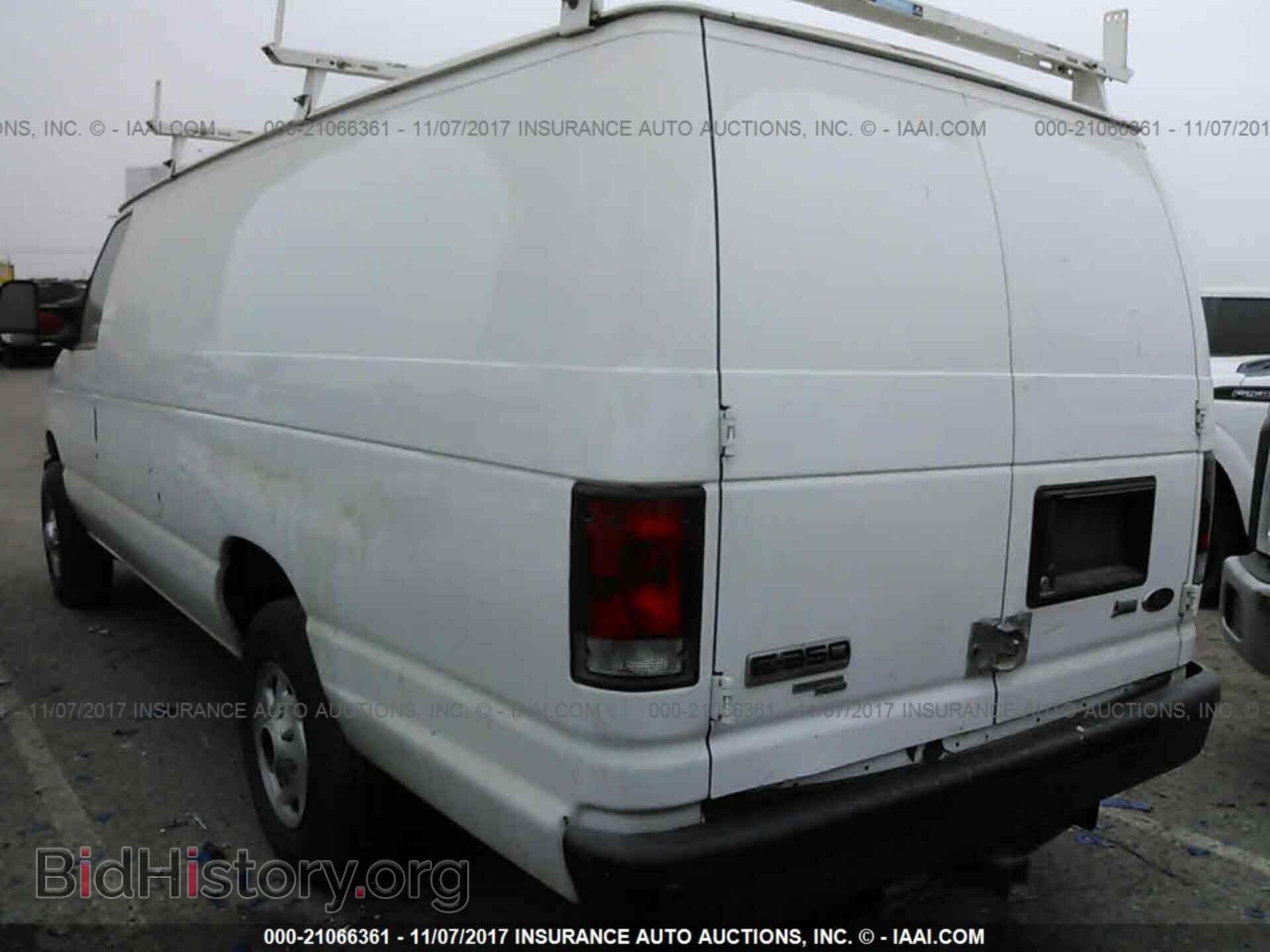 2011 Ford Econoline - VIN: 1FTSS3ELXBDA31453 - Фото 3
