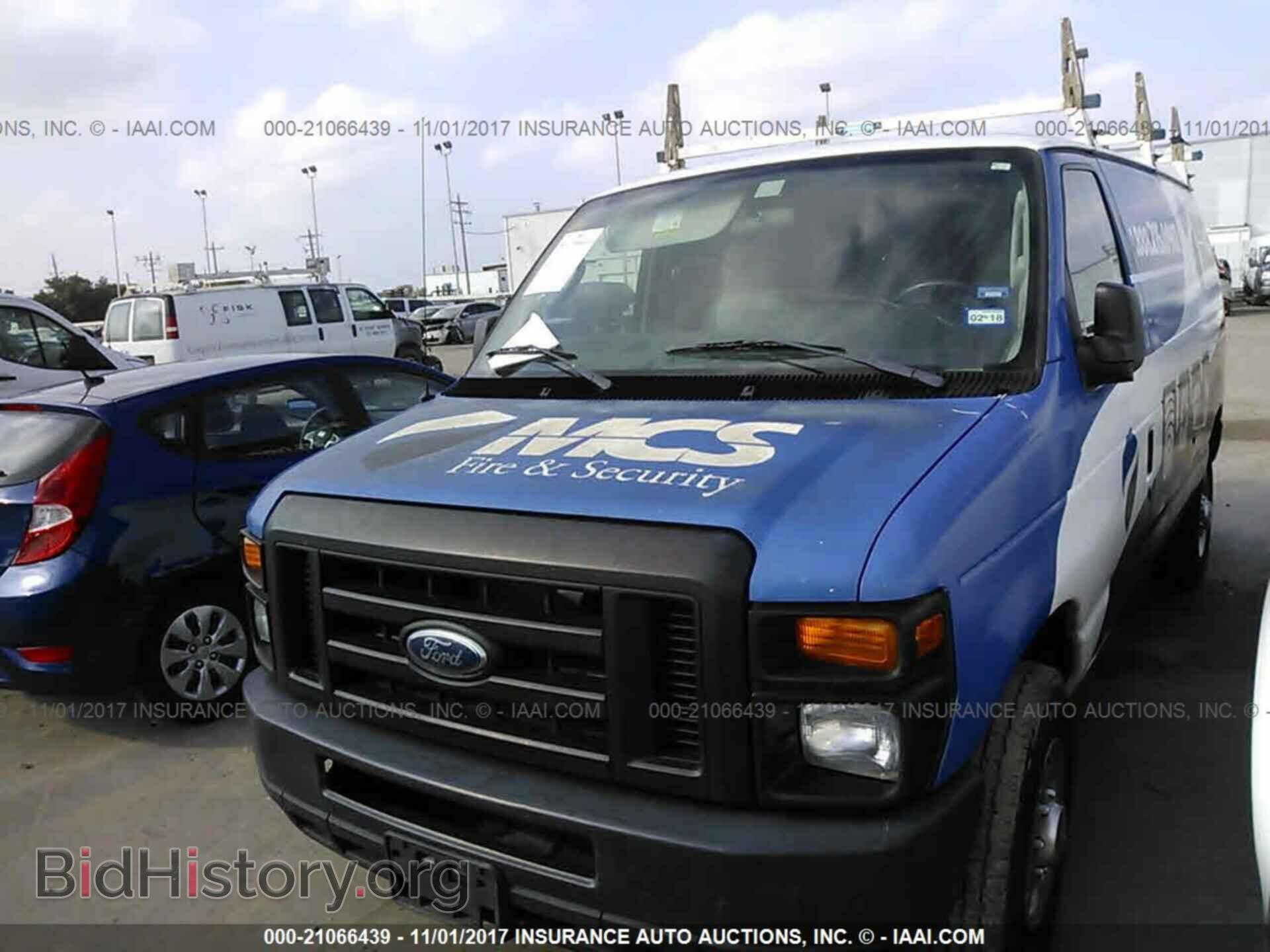 2012 Ford Econoline - VIN: 1FTNE2EW9CDB27827 - Фото 2