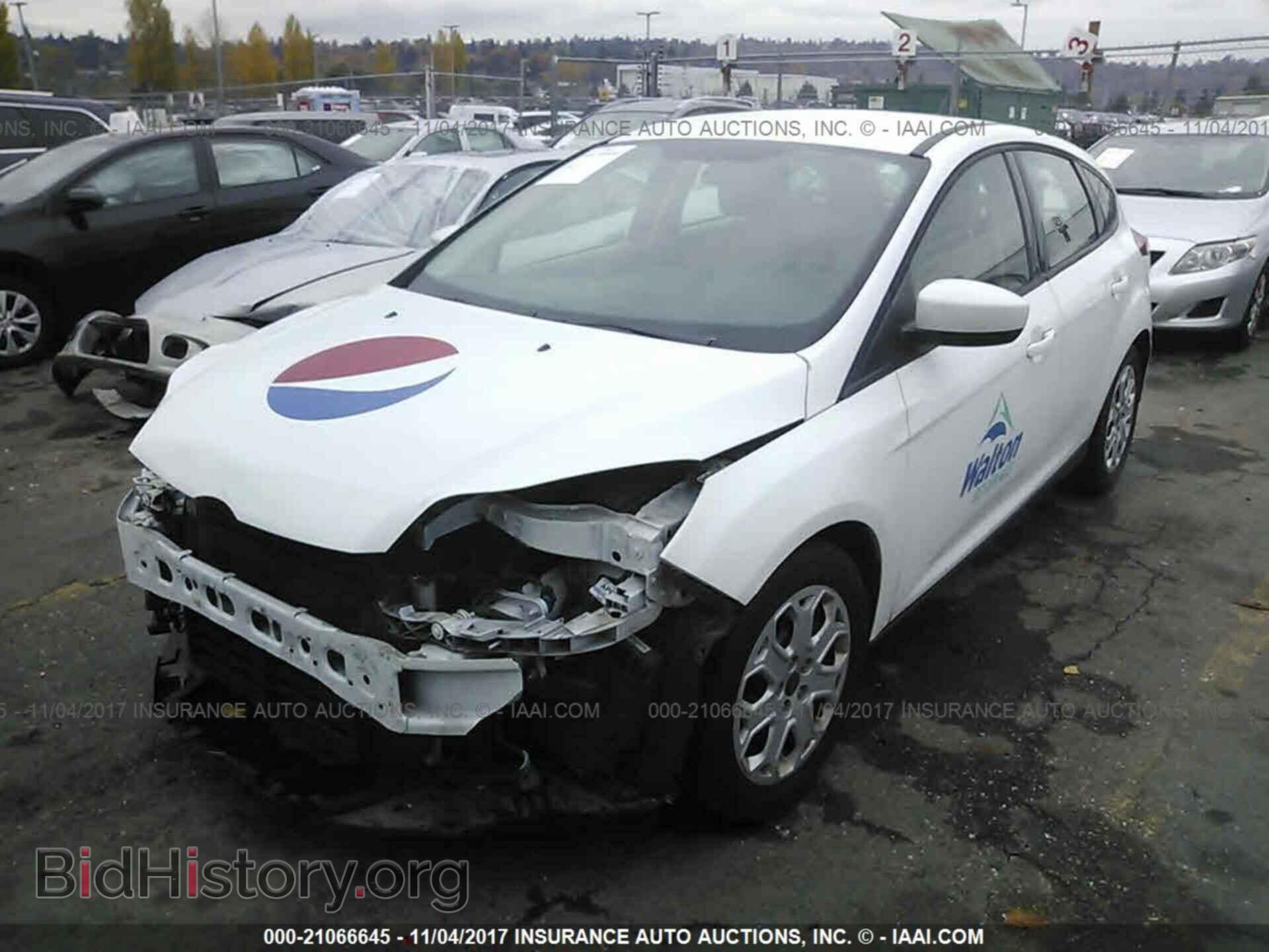 2012 Ford Focus - VIN: 1FAHP3K20CL244545 - Photo 2
