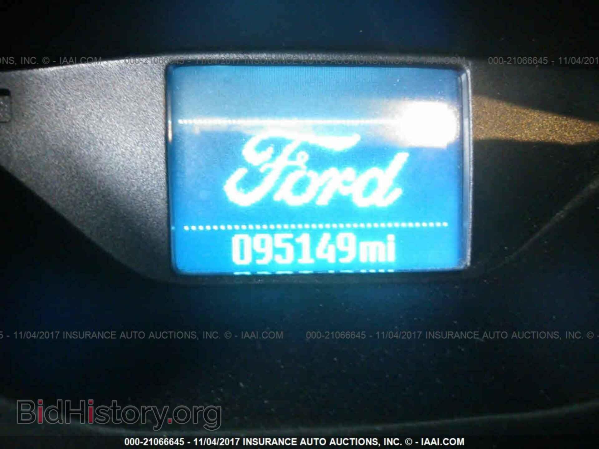 2012 Ford Focus - VIN: 1FAHP3K20CL244545 - Photo 7