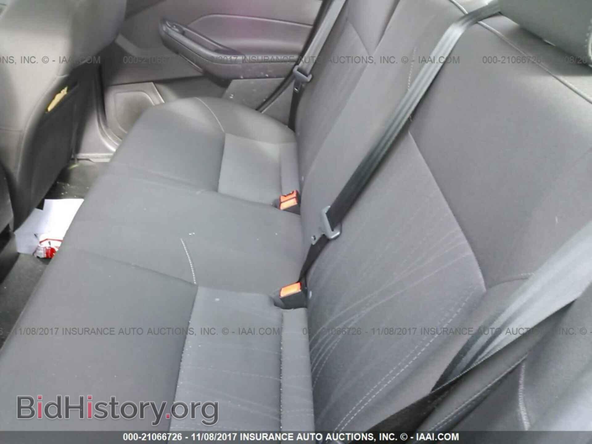 2016 Ford Focus - VIN: 1FADP3F23GL229696 - Фото 8