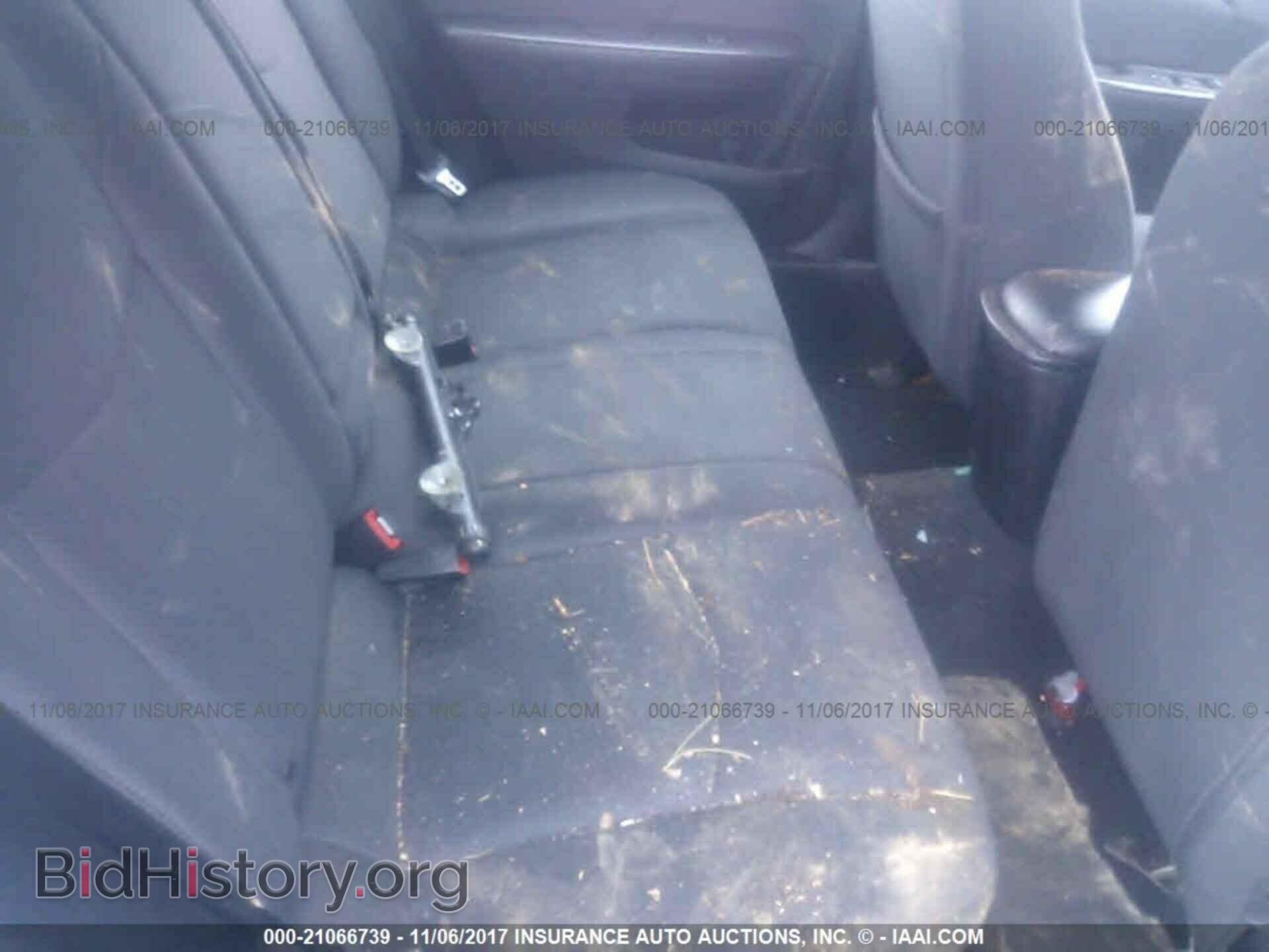 2013 Chrysler 200 - VIN: 1C3CCBBB0DN657098 - Photo 8