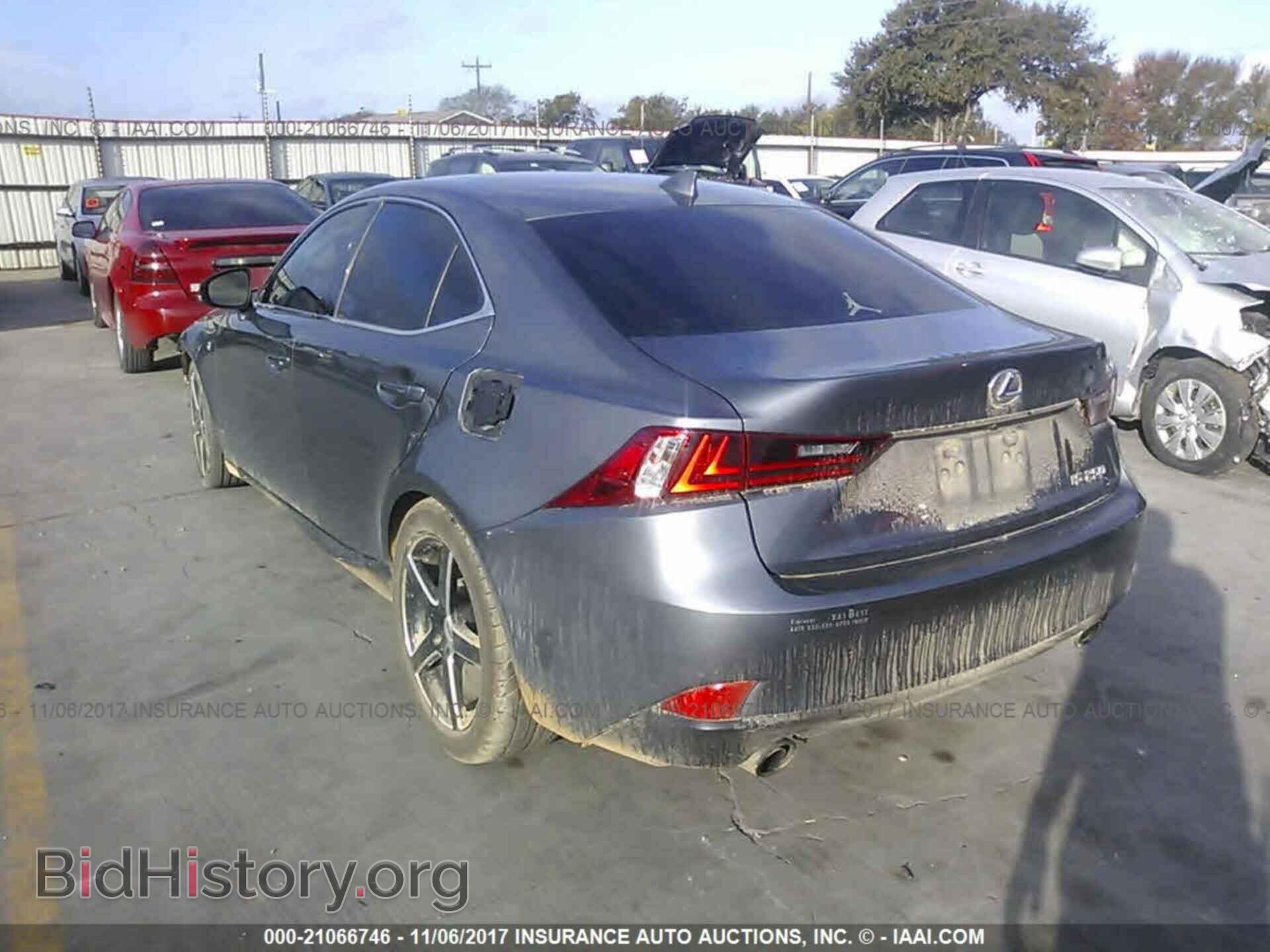 2014 Lexus Is - VIN: JTHBF1D2XE5032732 - Photo 3