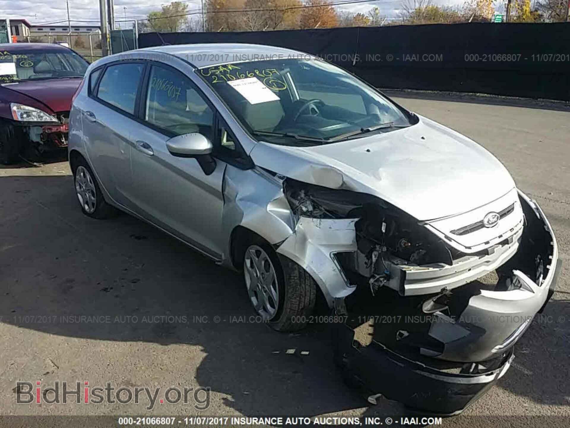 Фотография 3FADP4EJ3CM112501 - Ford Fiesta 2012