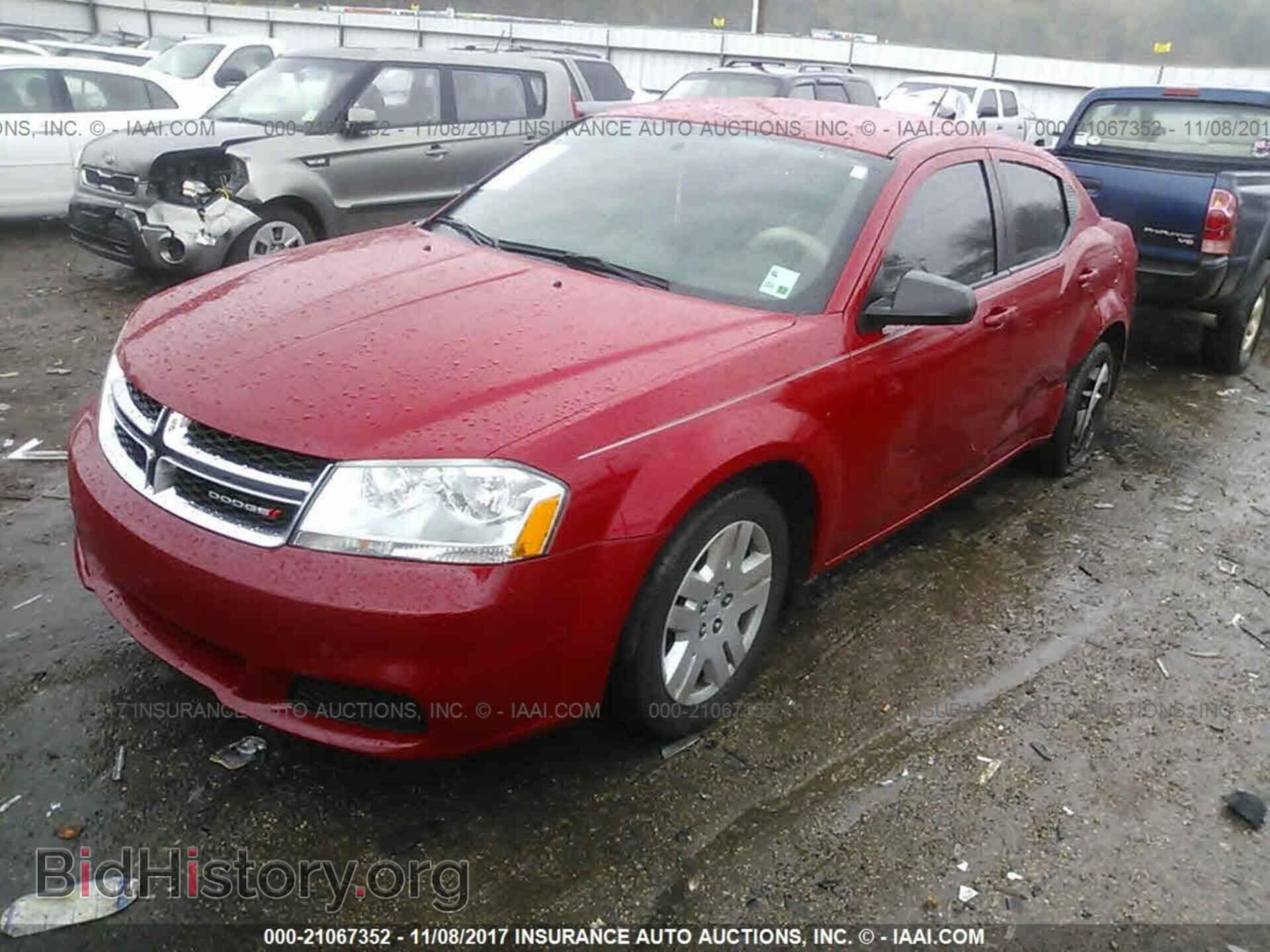 2014 Dodge Avenger - VIN: 1C3CDZAB4EN130643 - Photo 2