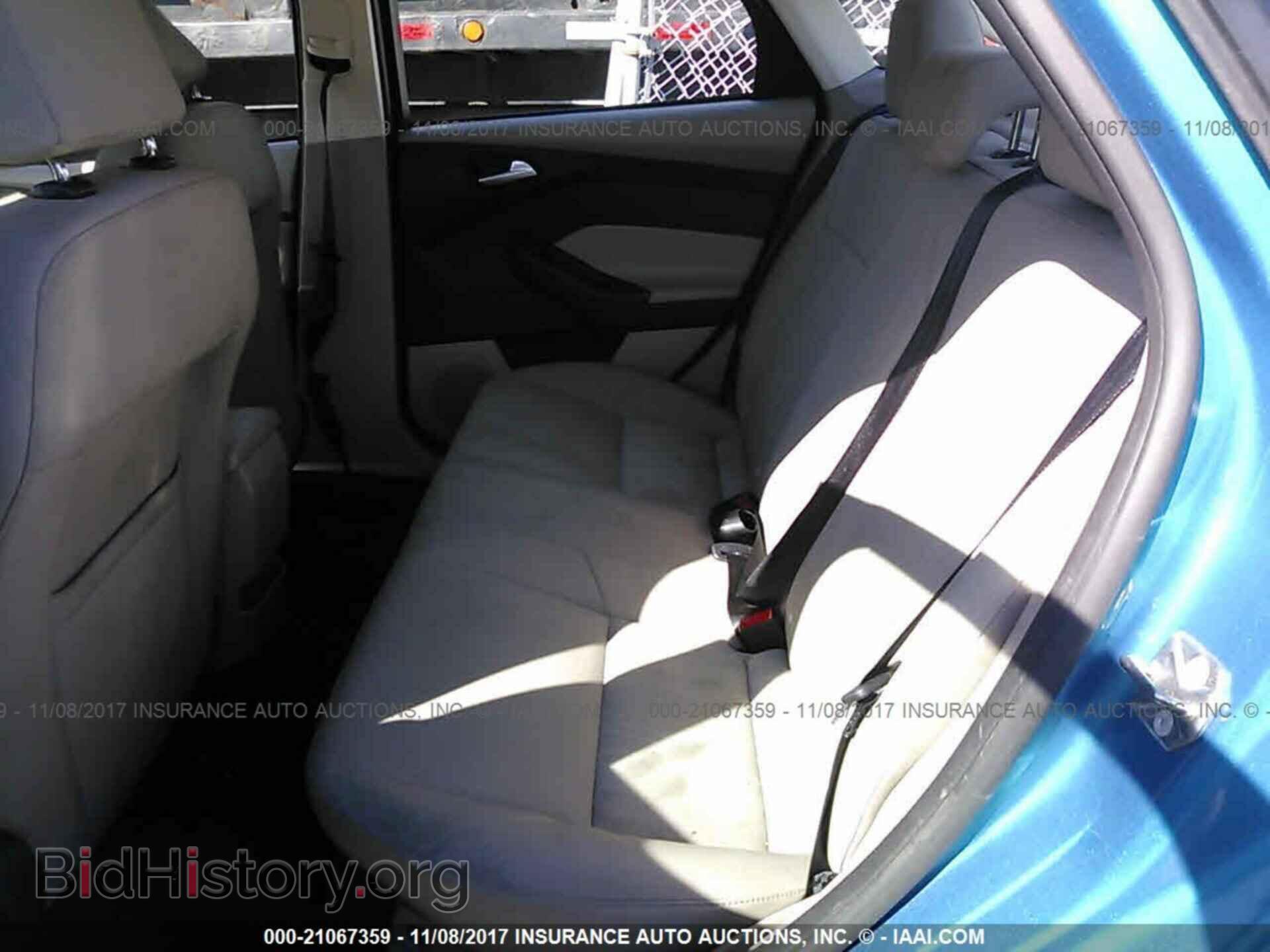 2016 Ford Focus - VIN: 1FADP3F24GL207383 - Фото 8