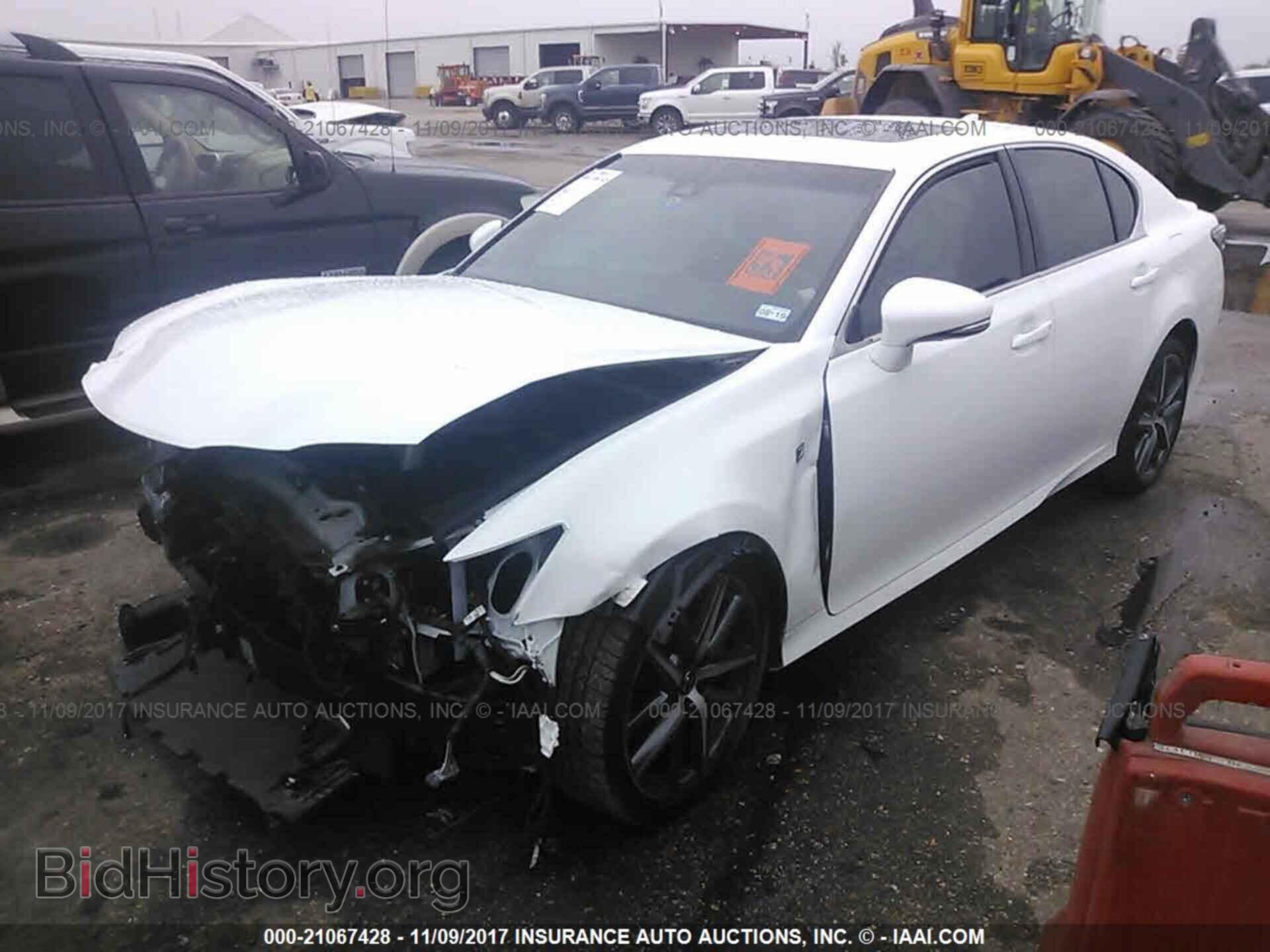 2017 Lexus Gs - VIN: JTHBZ1BL5HA010152 - Photo 2