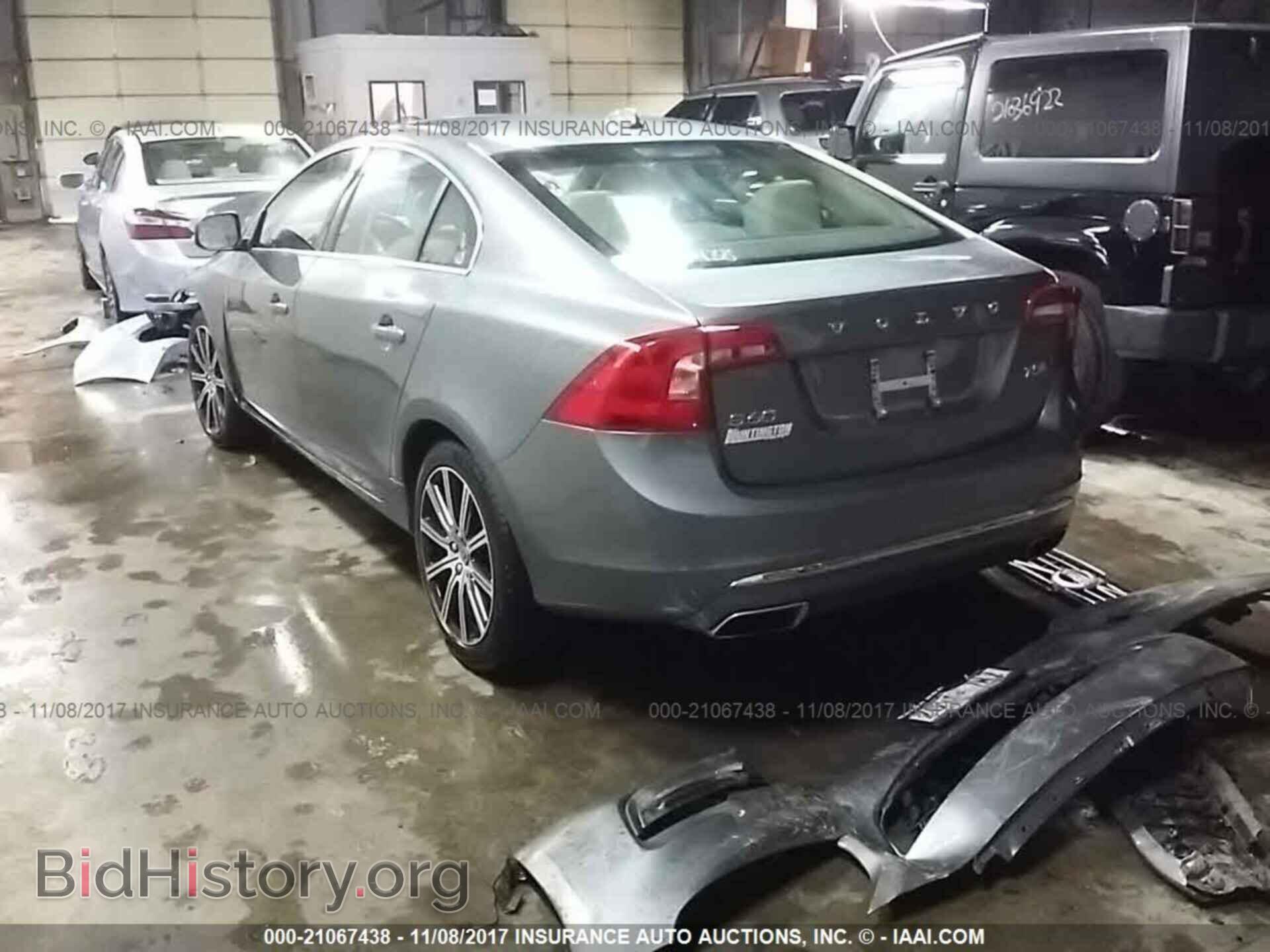 2017 Volvo S60 - VIN: LYV402TK4HB131117 - Фото 3