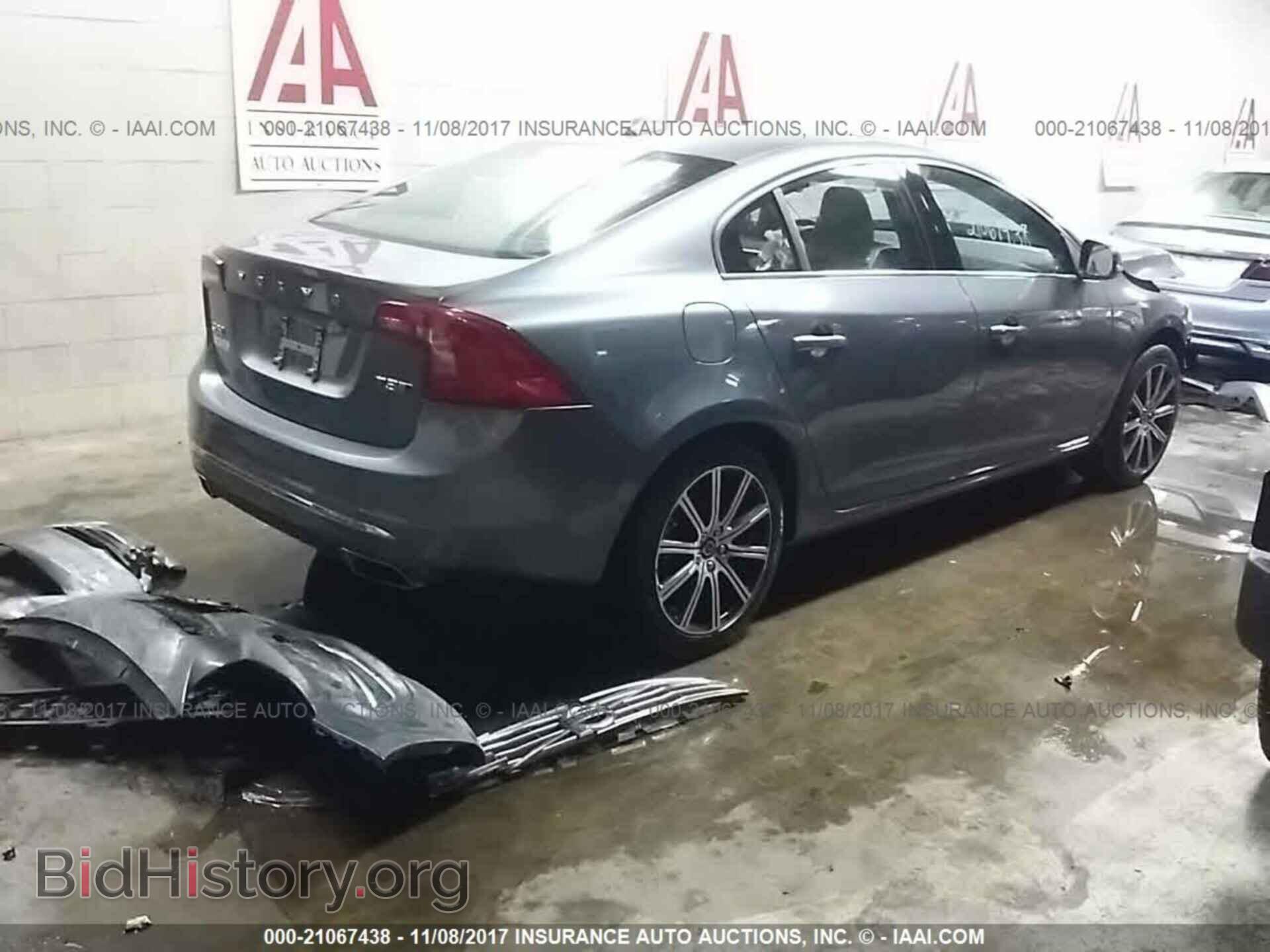 2017 Volvo S60 - VIN: LYV402TK4HB131117 - Фото 4