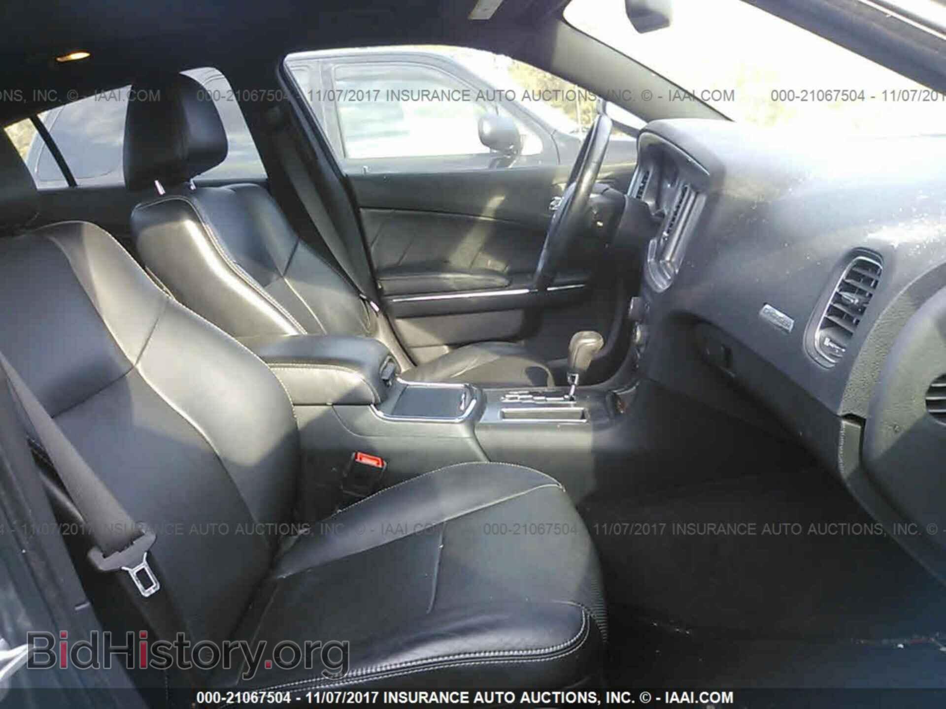 2012 Dodge Charger - VIN: 2C3CDXCT2CH303611 - Photo 5