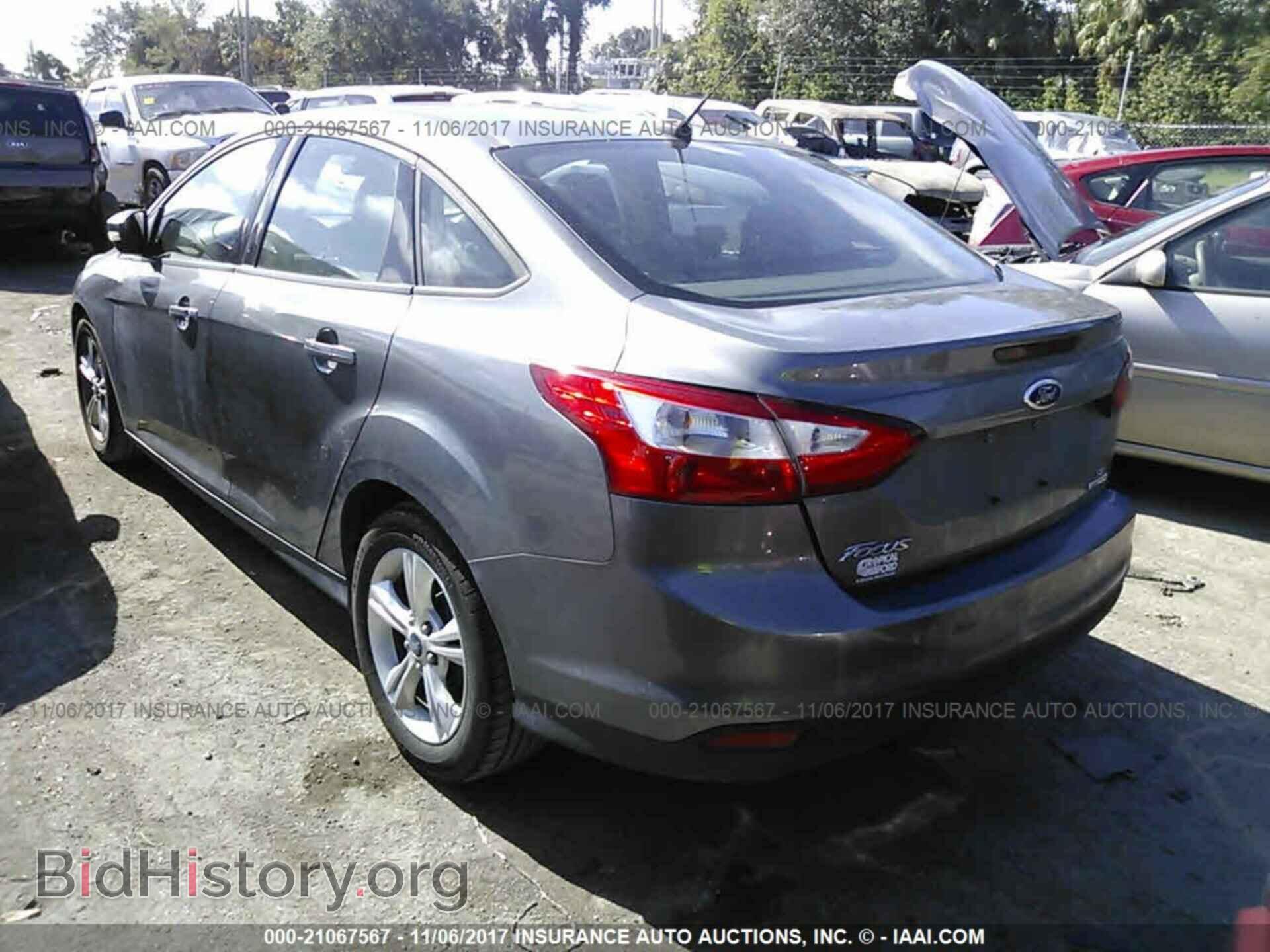 2013 Ford Focus - VIN: 1FADP3F22DL355981 - Photo 3