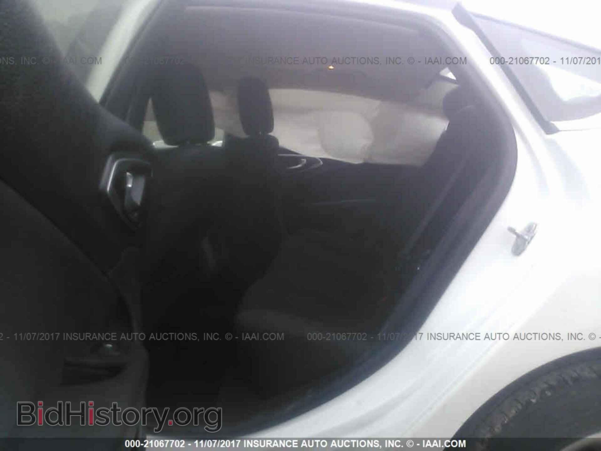 2015 Chrysler 200 - VIN: 1C3CCCAB2FN741756 - Photo 8