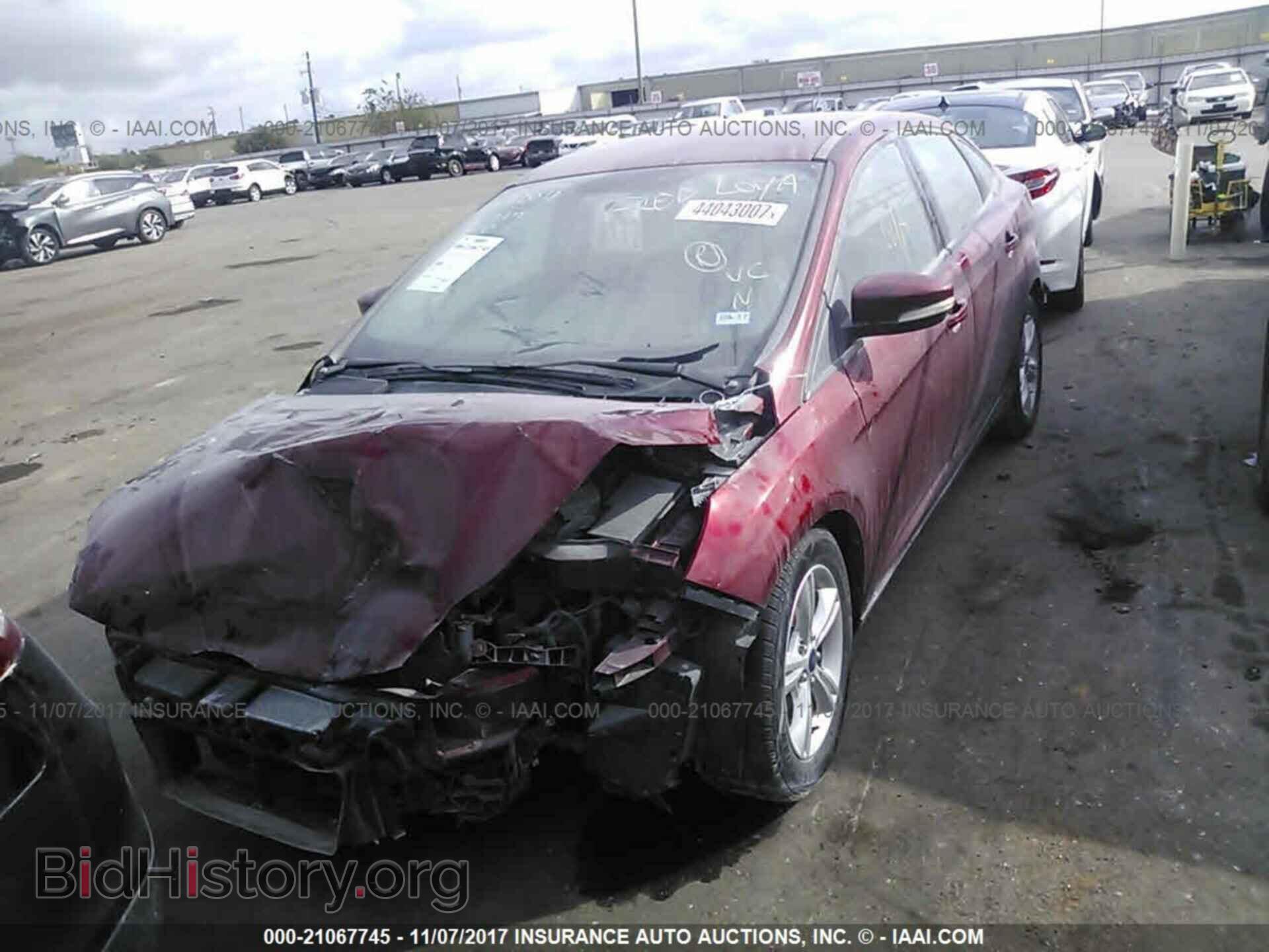 2014 Ford Focus - VIN: 1FADP3F27EL349126 - Photo 2